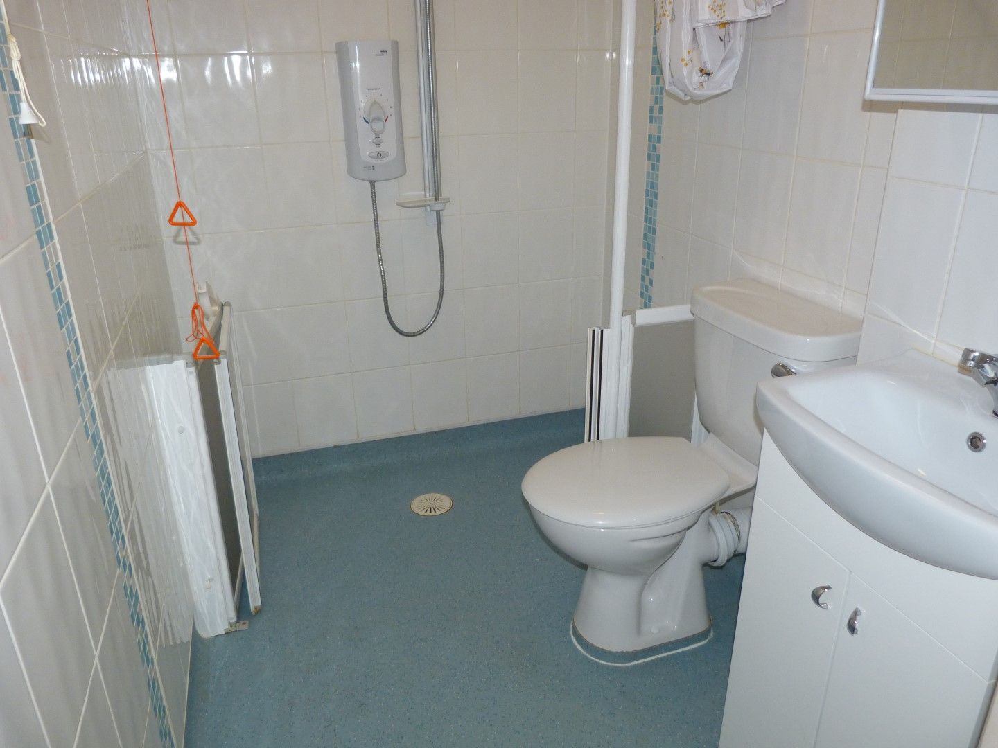 1 bedroom flat flat/apartment For Sale in Broadstairs - Photograph 6