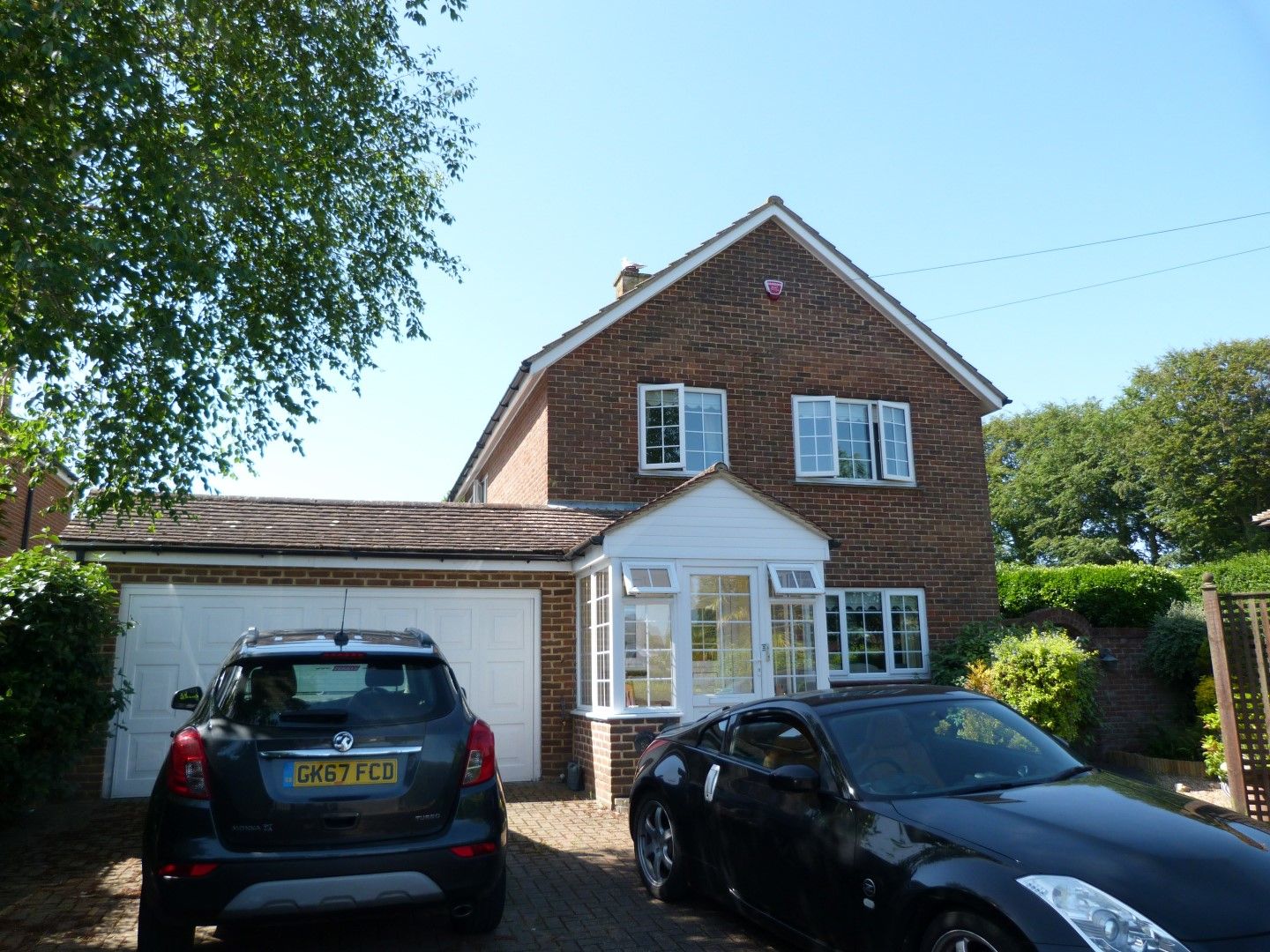 3 bedroom detached house For Sale in Broadstairs - Photograph 1