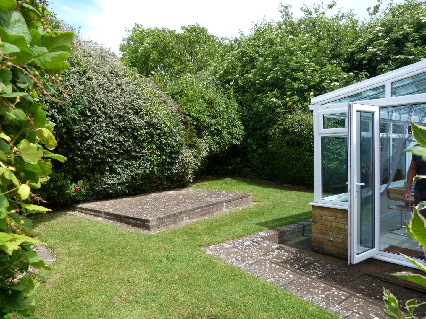 4 bedroom detached house For Sale in Broadstairs - Photograph 11