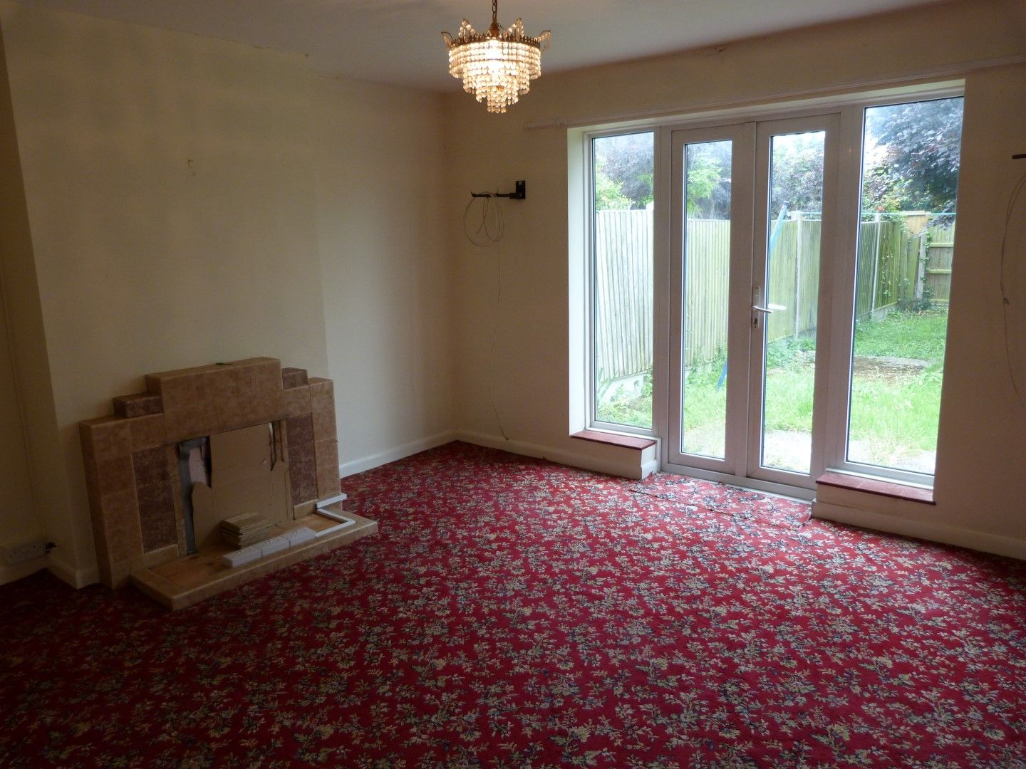 2 bedroom semi-detached bungalow SSTC in Broadstairs - Photograph 2
