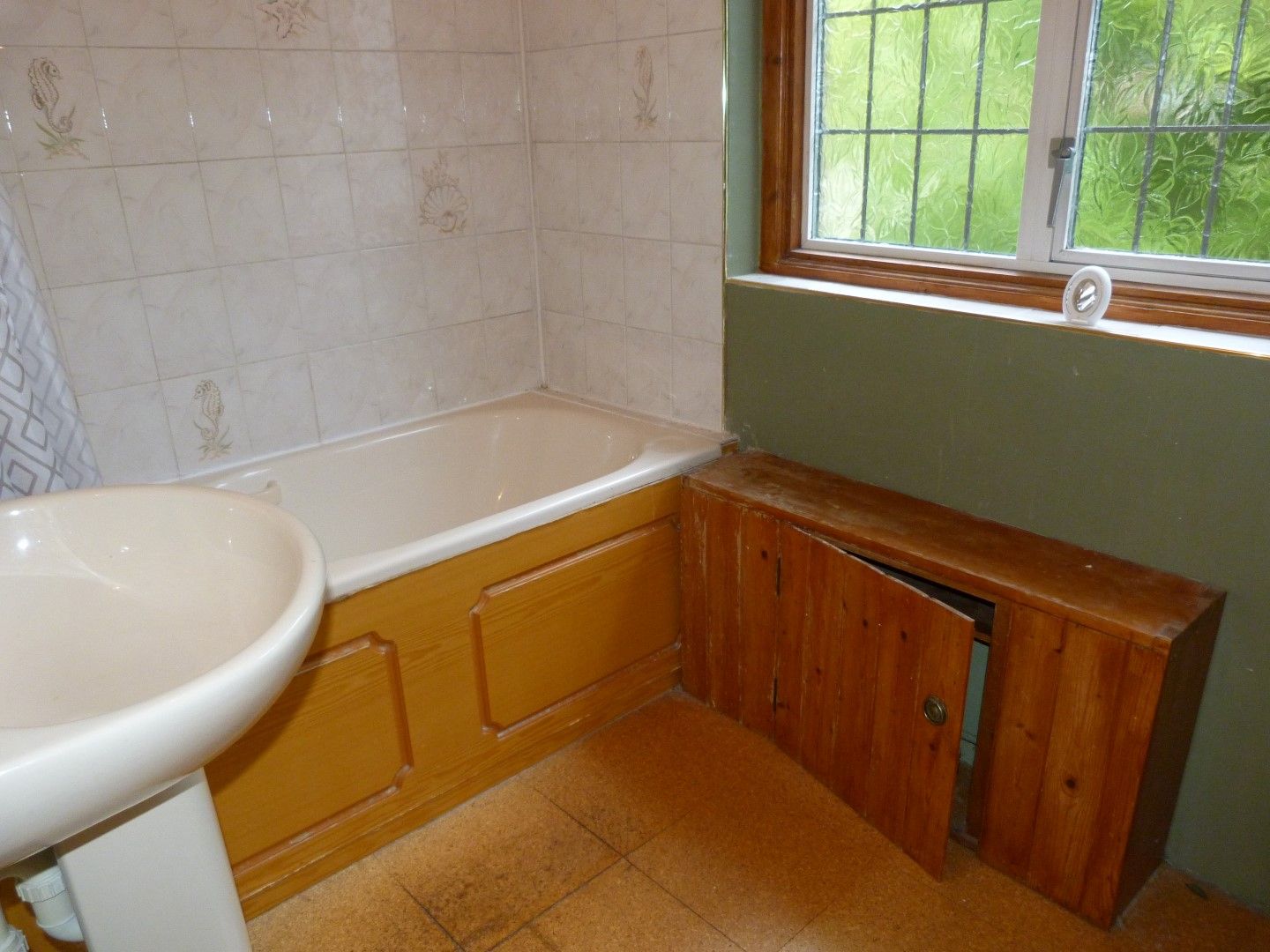 3 bedroom semi-detached house For Sale in Broadstairs - Photograph 7