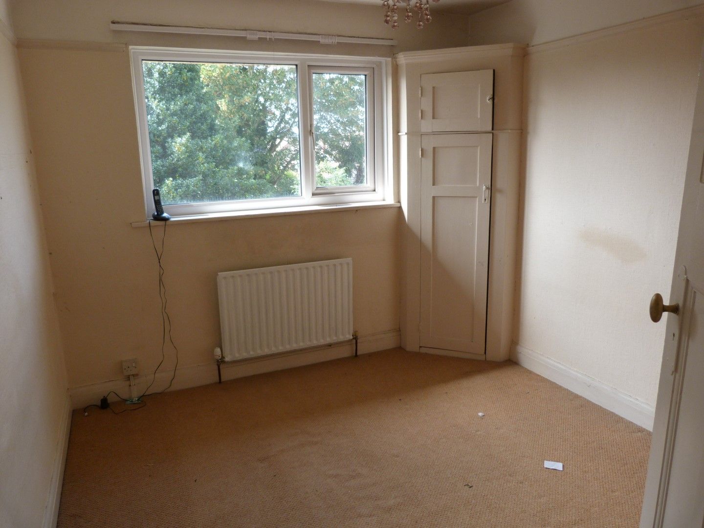 3 bedroom semi-detached house For Sale in Broadstairs - Photograph 6
