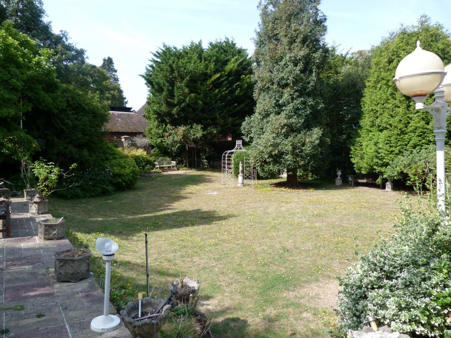 4 bedroom detached house For Sale in Broadstairs - Photograph 16