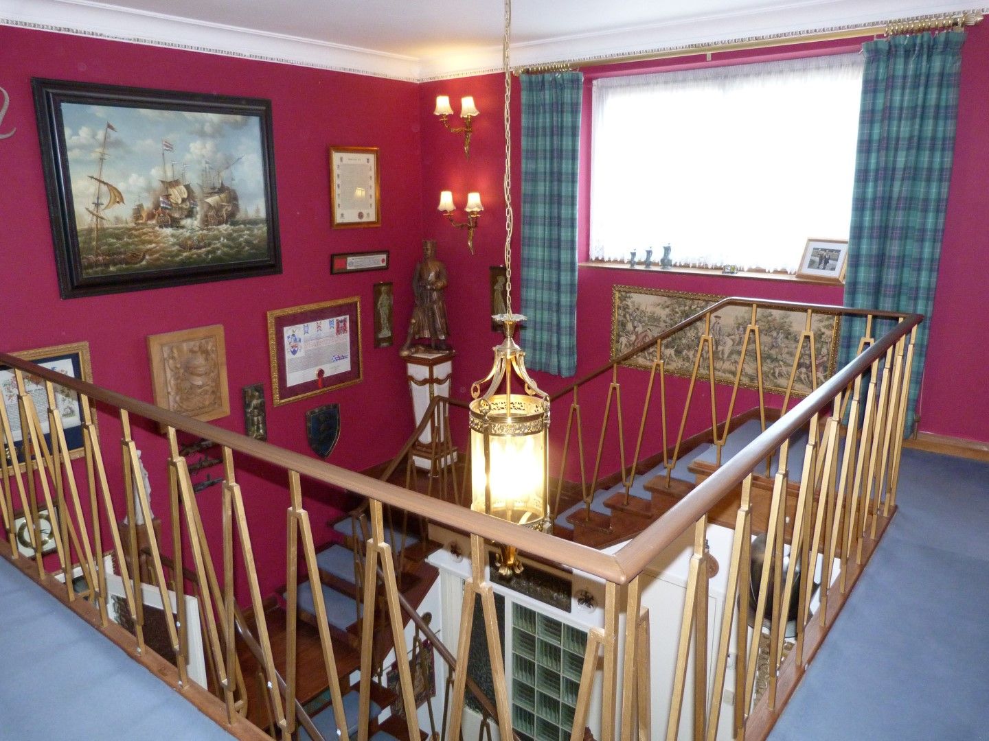 4 bedroom detached house For Sale in Broadstairs - Photograph 10