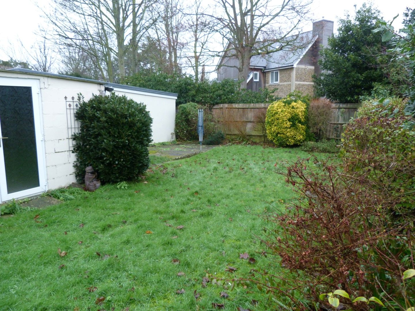 2 bedroom semi-detached bungalow For Sale in Broadstairs - Photograph 5