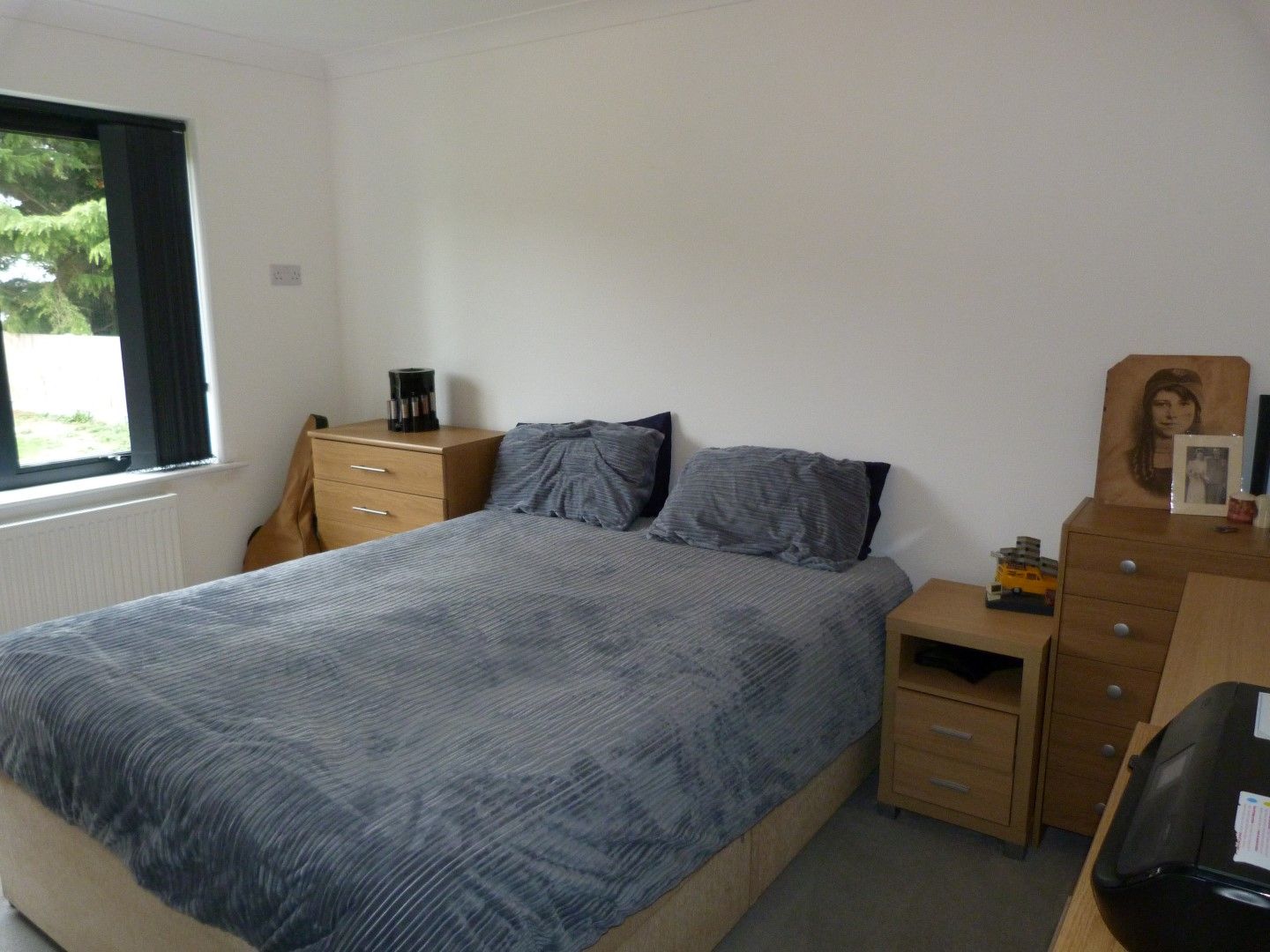 3 bedroom detached bungalow For Sale in Broadstairs - Photograph 8