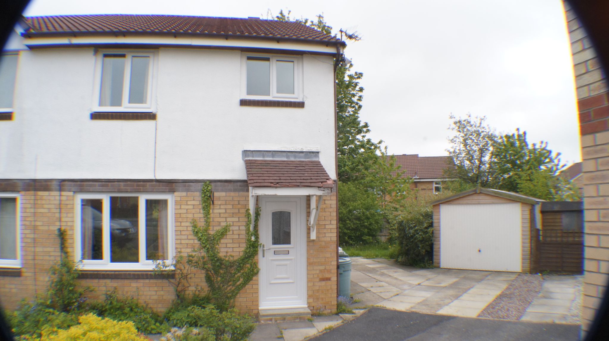 3 bedroom semi-detached house To Let in Bradford - Property photograph.