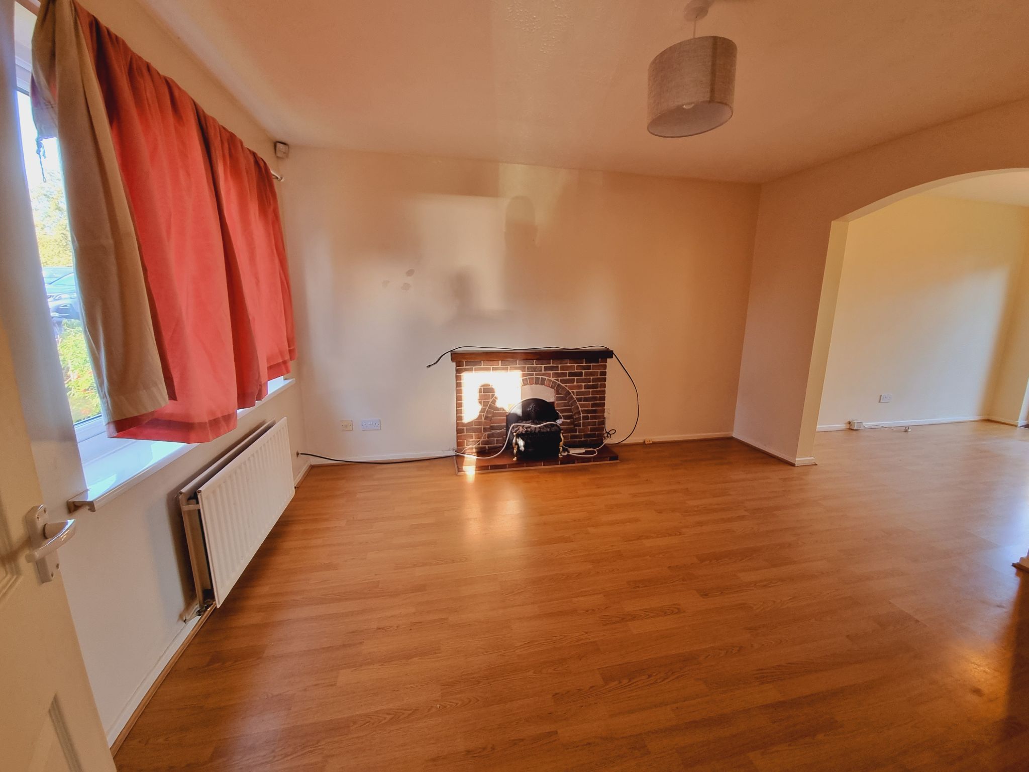 3 bedroom semi-detached house To Let in Bradford - Property photograph.