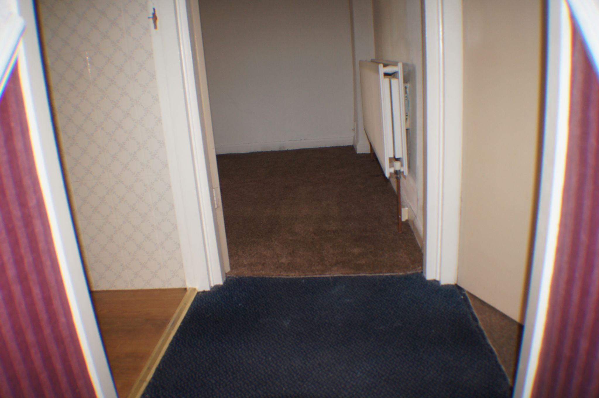 2 bedroom semi-detached house To Let in Bradford - Property photograph.