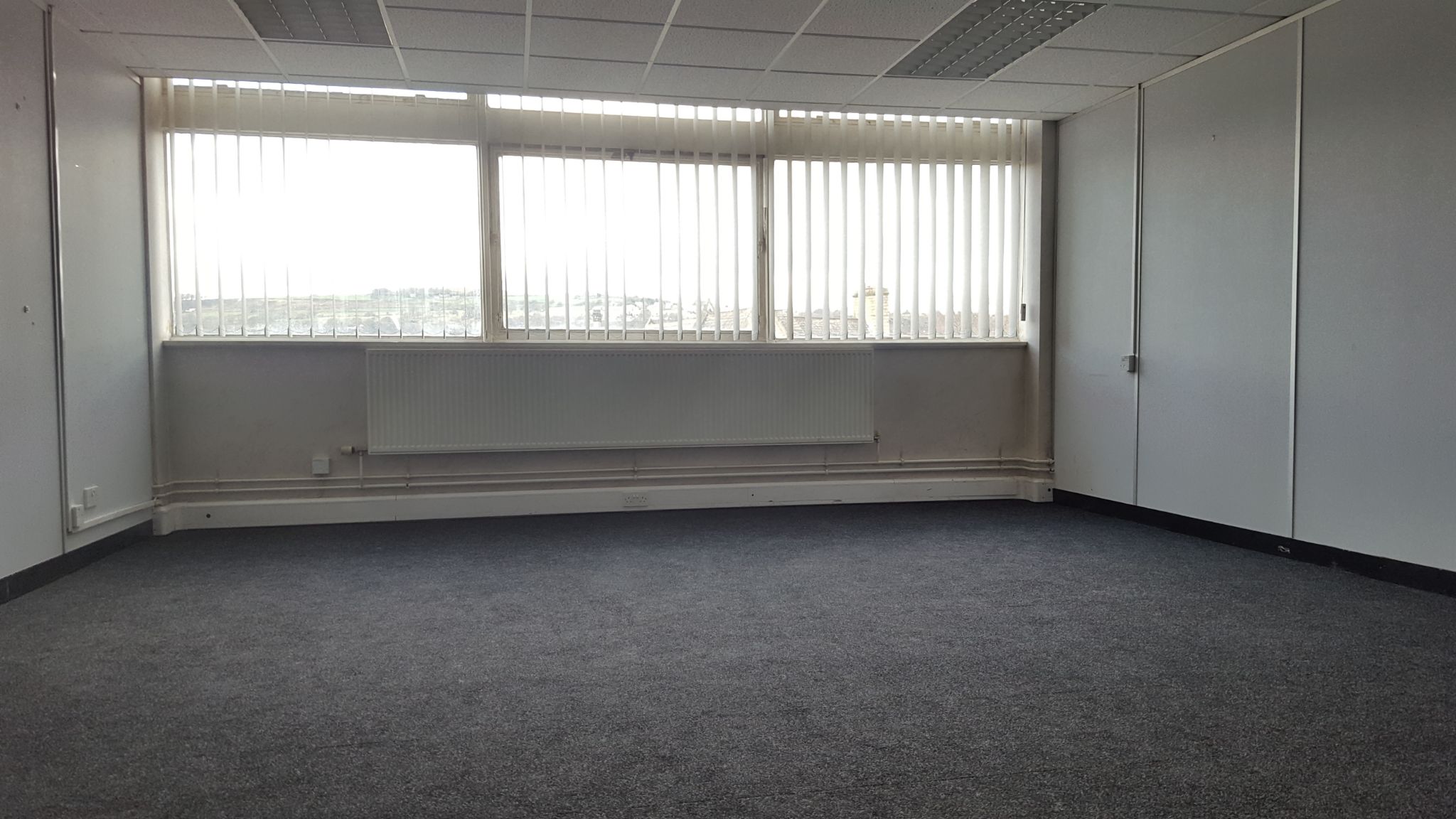 Office To Let in Bradford - Property photograph.