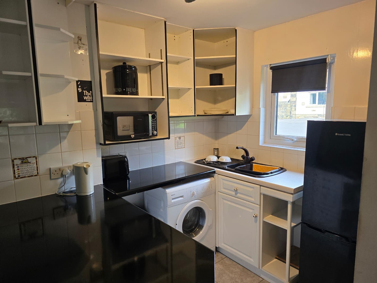 1 bedroom flat flat/apartment To Let in Bradford - Property photograph.