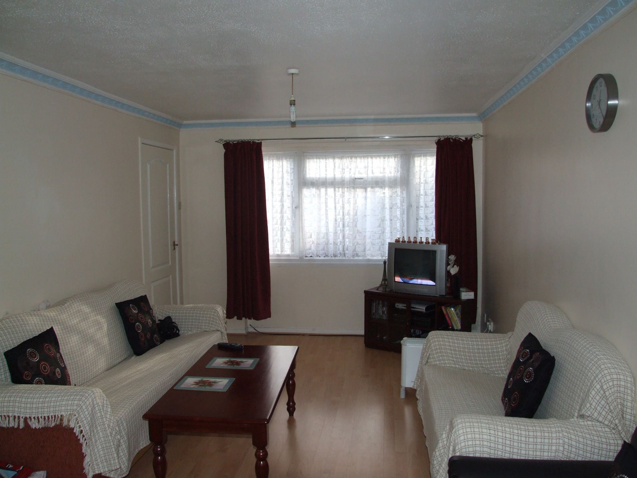  - Photograph 1