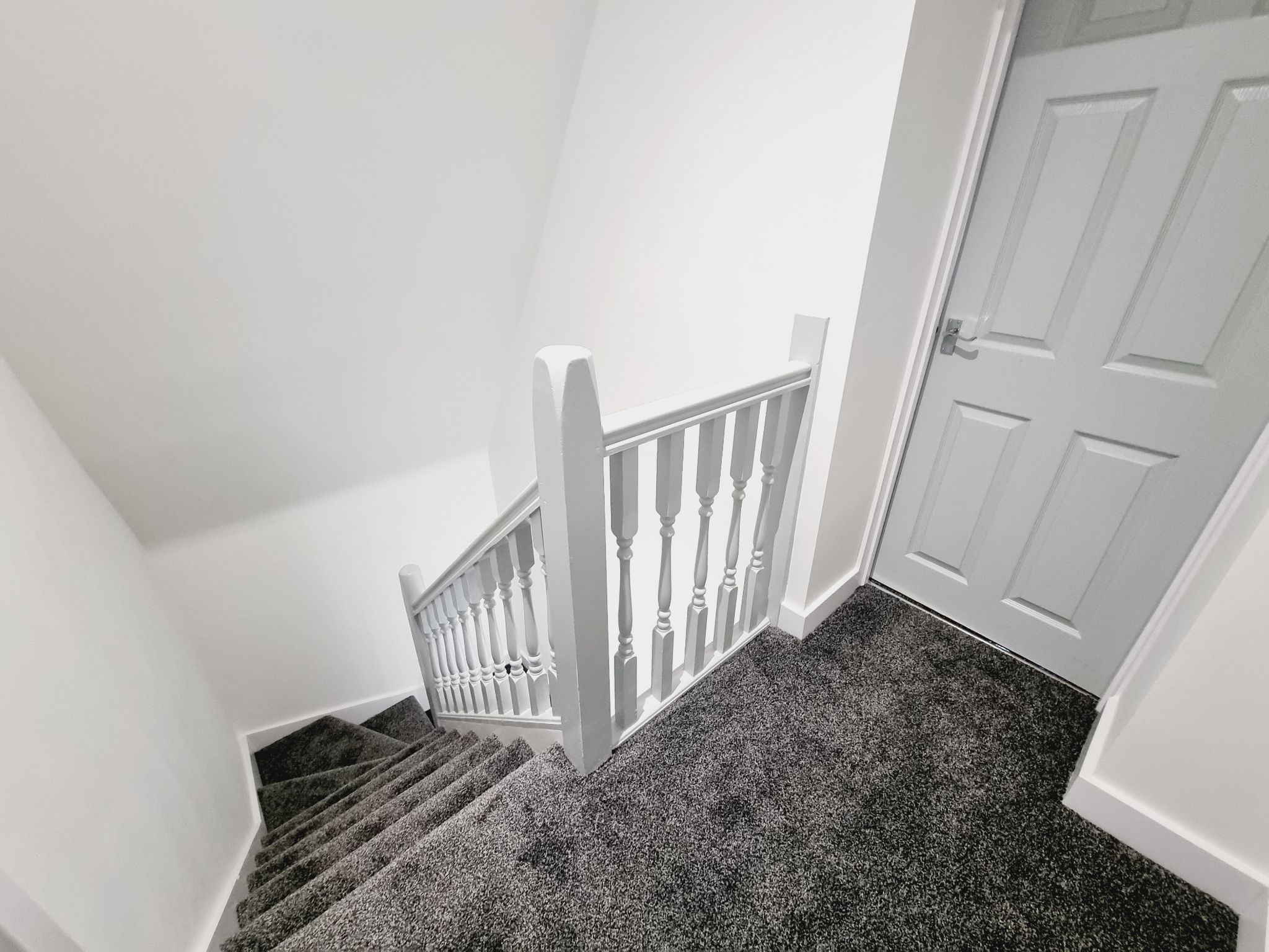  - 14A Secound Floor Stairs/Landing