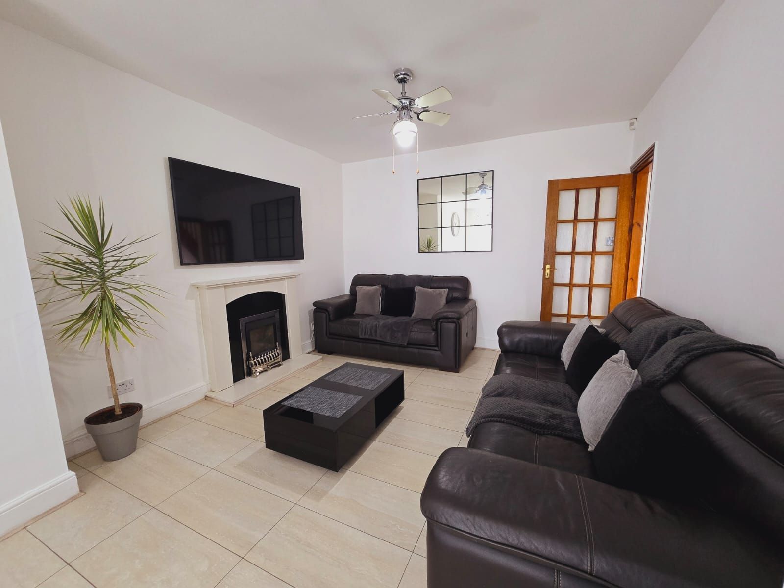 6 bedroom semi-detached house SSTC in Bradford - Property photograph.