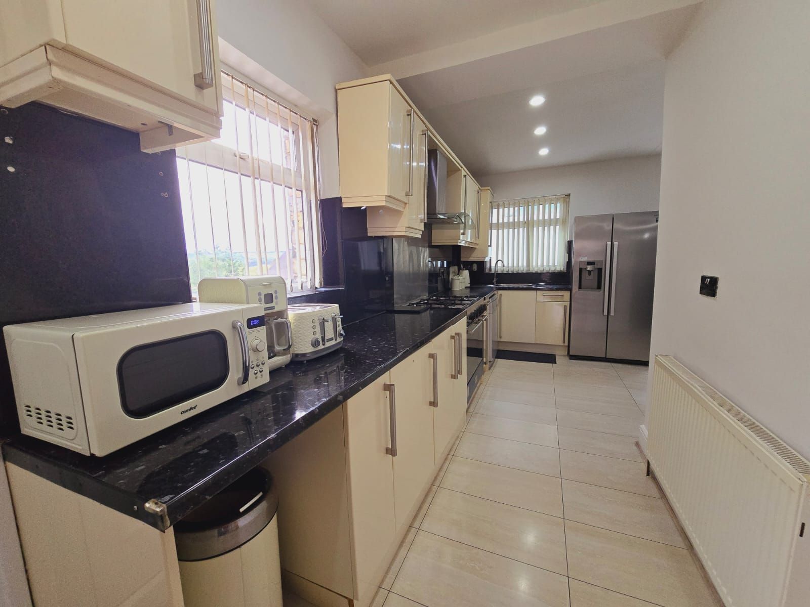 6 bedroom semi-detached house SSTC in Bradford - Property photograph.