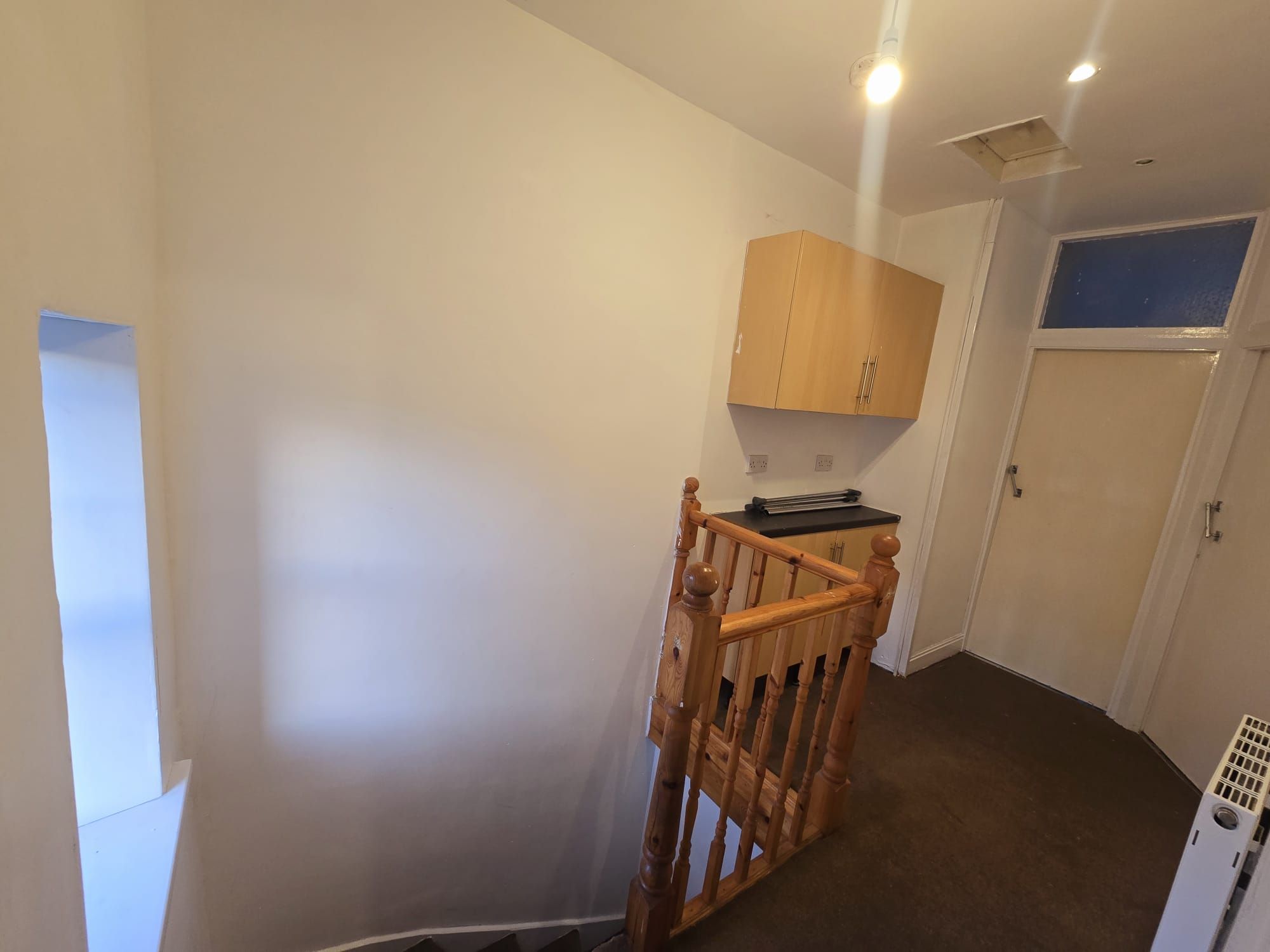  - Photograph 20