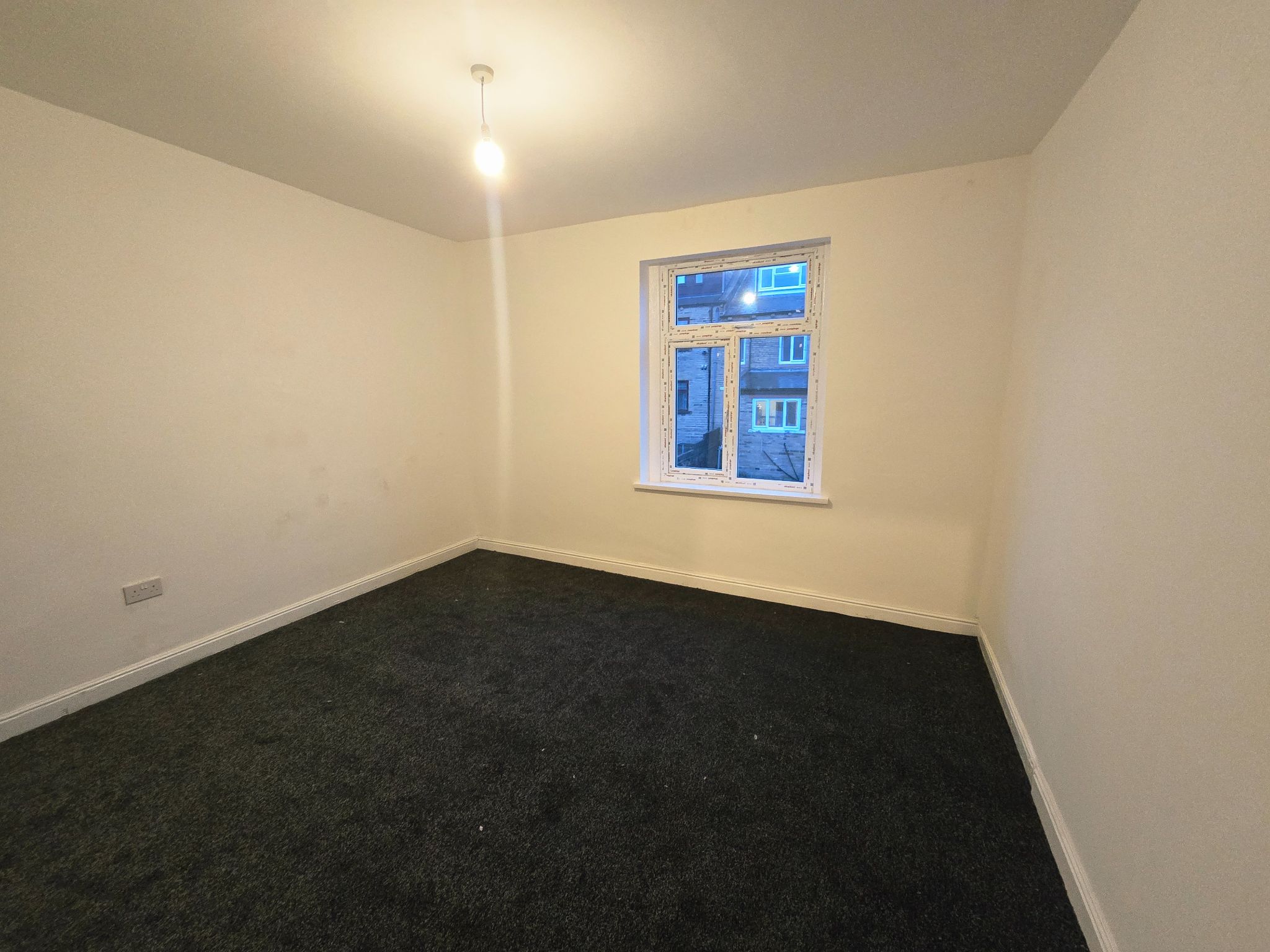  - Main Bedroom 1
