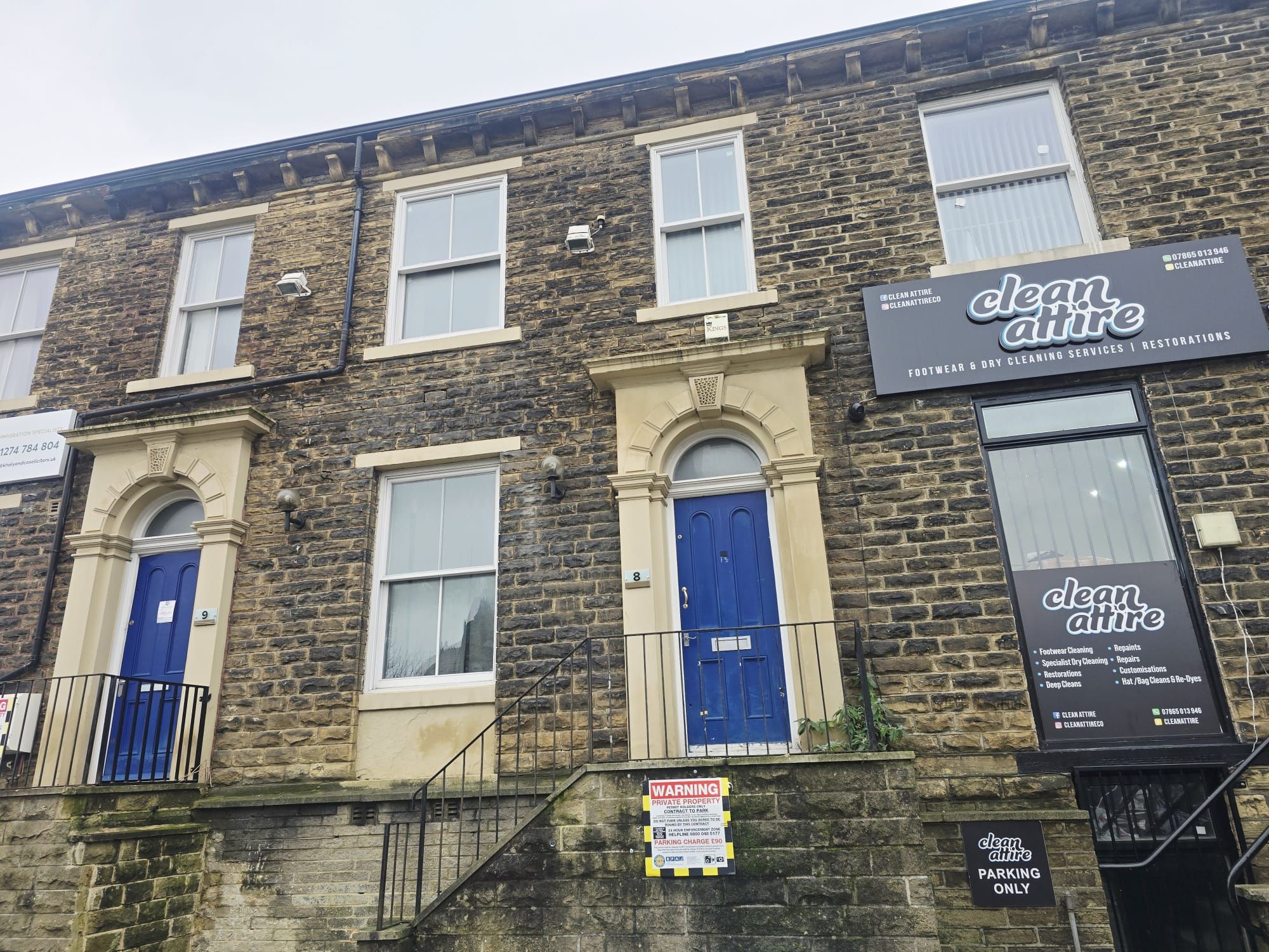 Office To Let in Bradford - Photograph 2.