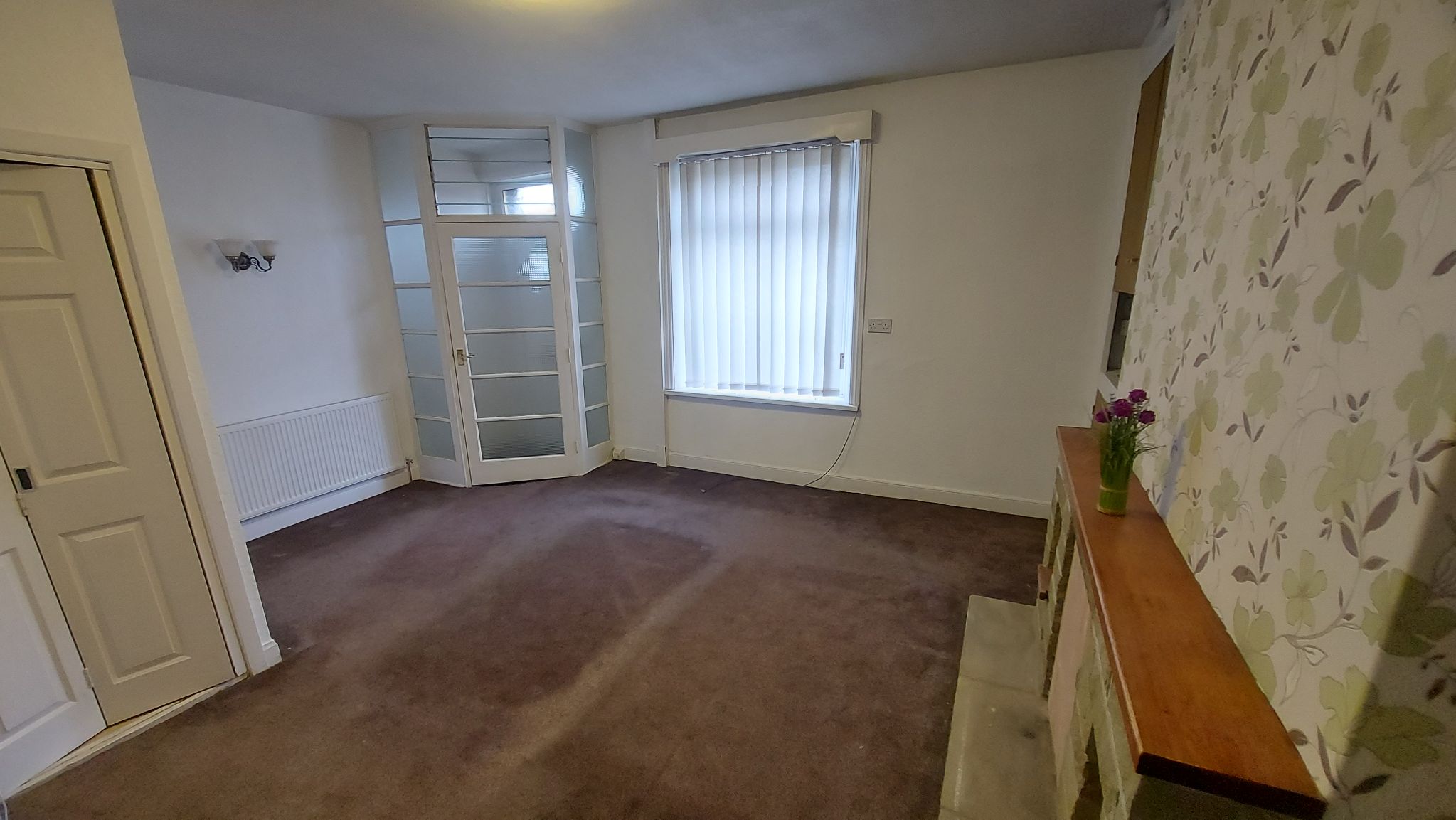2 bedroom mid terraced house To Let in Bradford - Property photograph.