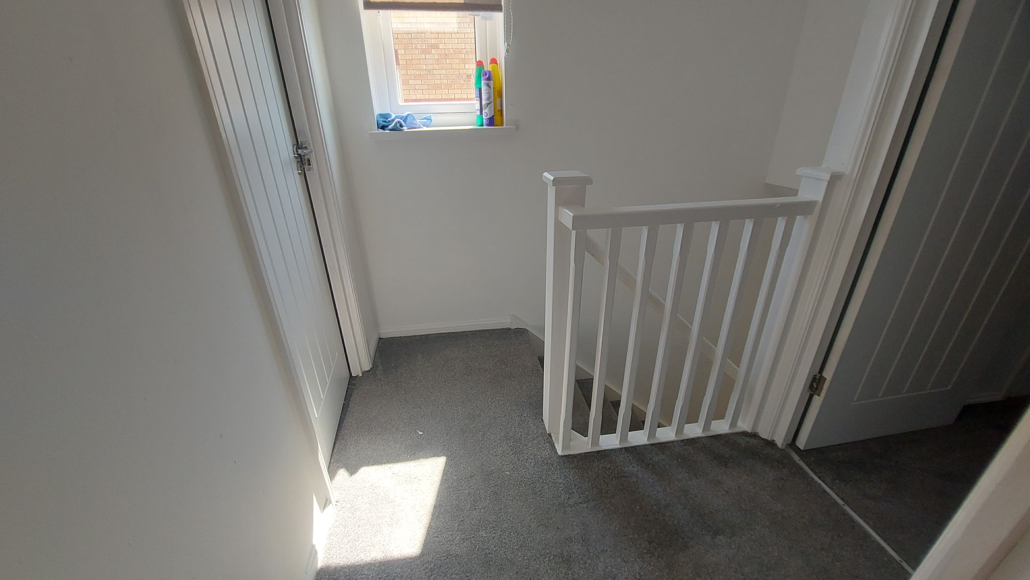 2 bedroom semi-detached house To Let in Bradford - Property photograph.