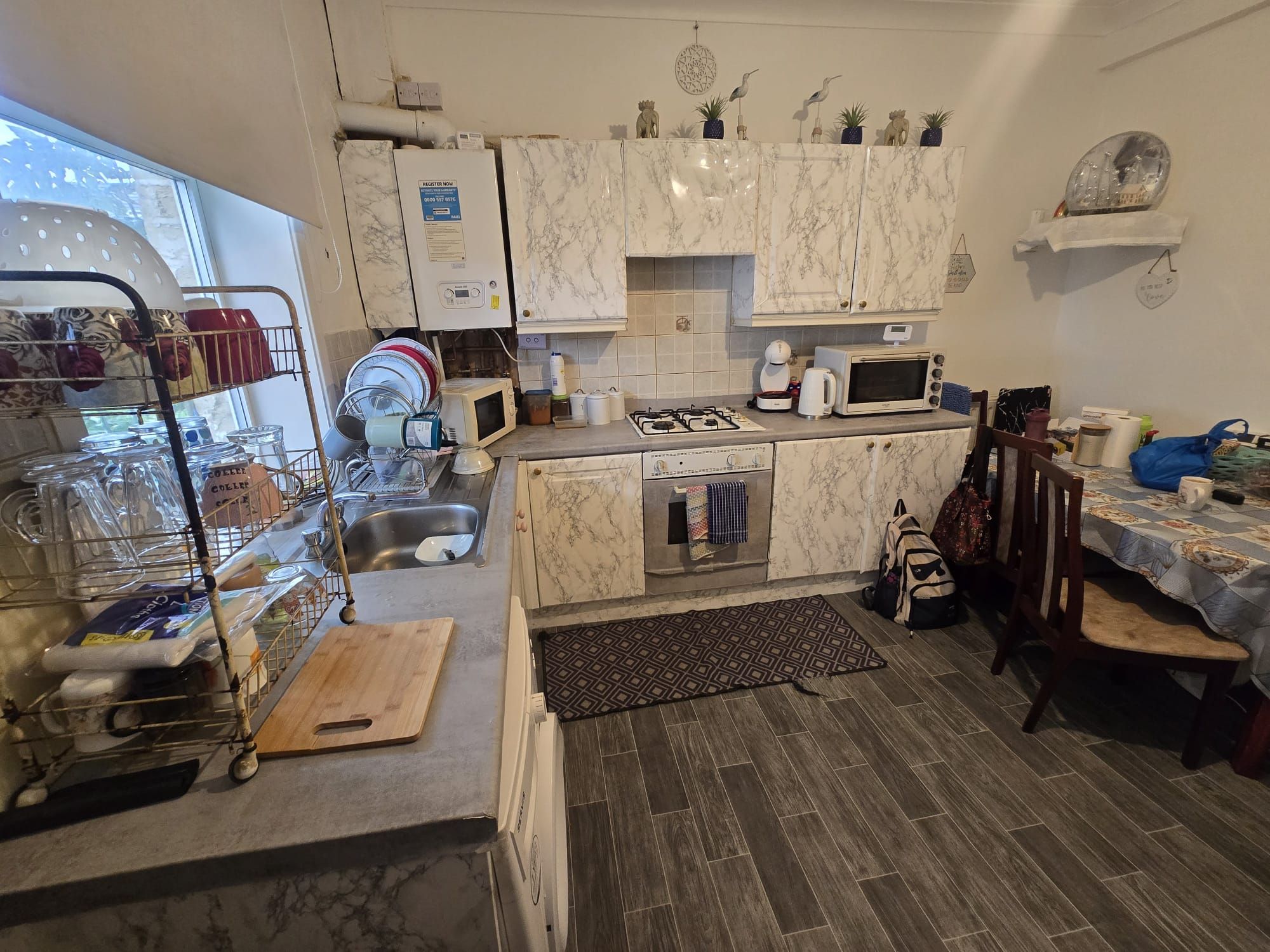 3 bedroom end terraced house For Sale in Bradford - Property photograph.