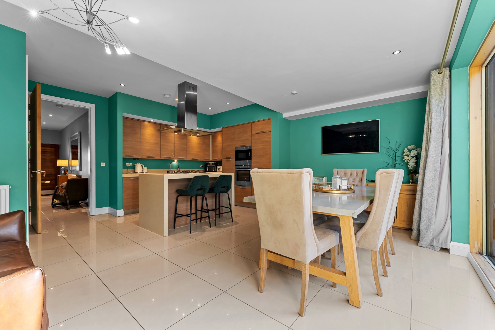 3 bedroom town house SSTC in Bolton - Photograph 59.