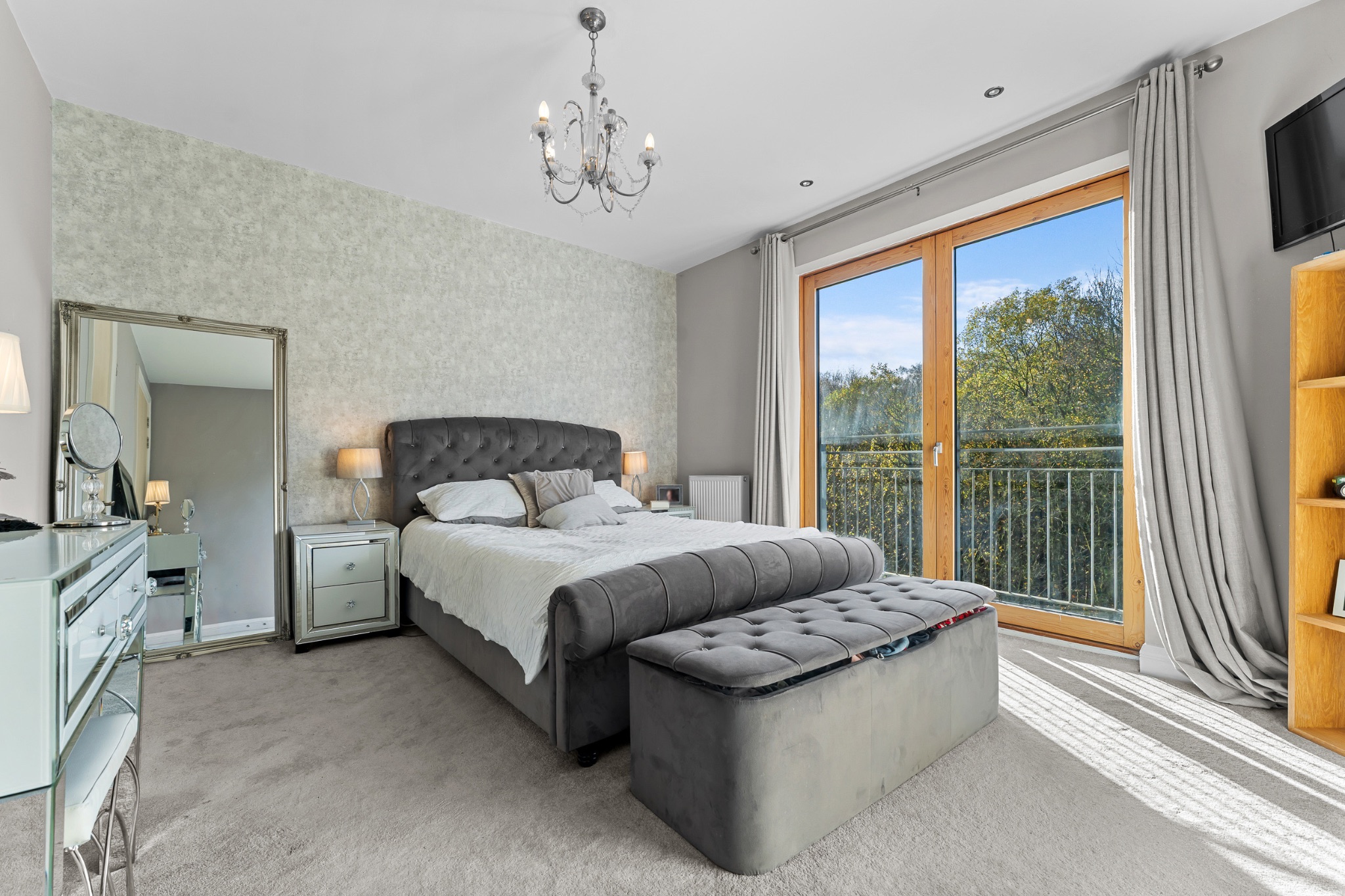 3 bedroom town house SSTC in Bolton - Photograph 83.