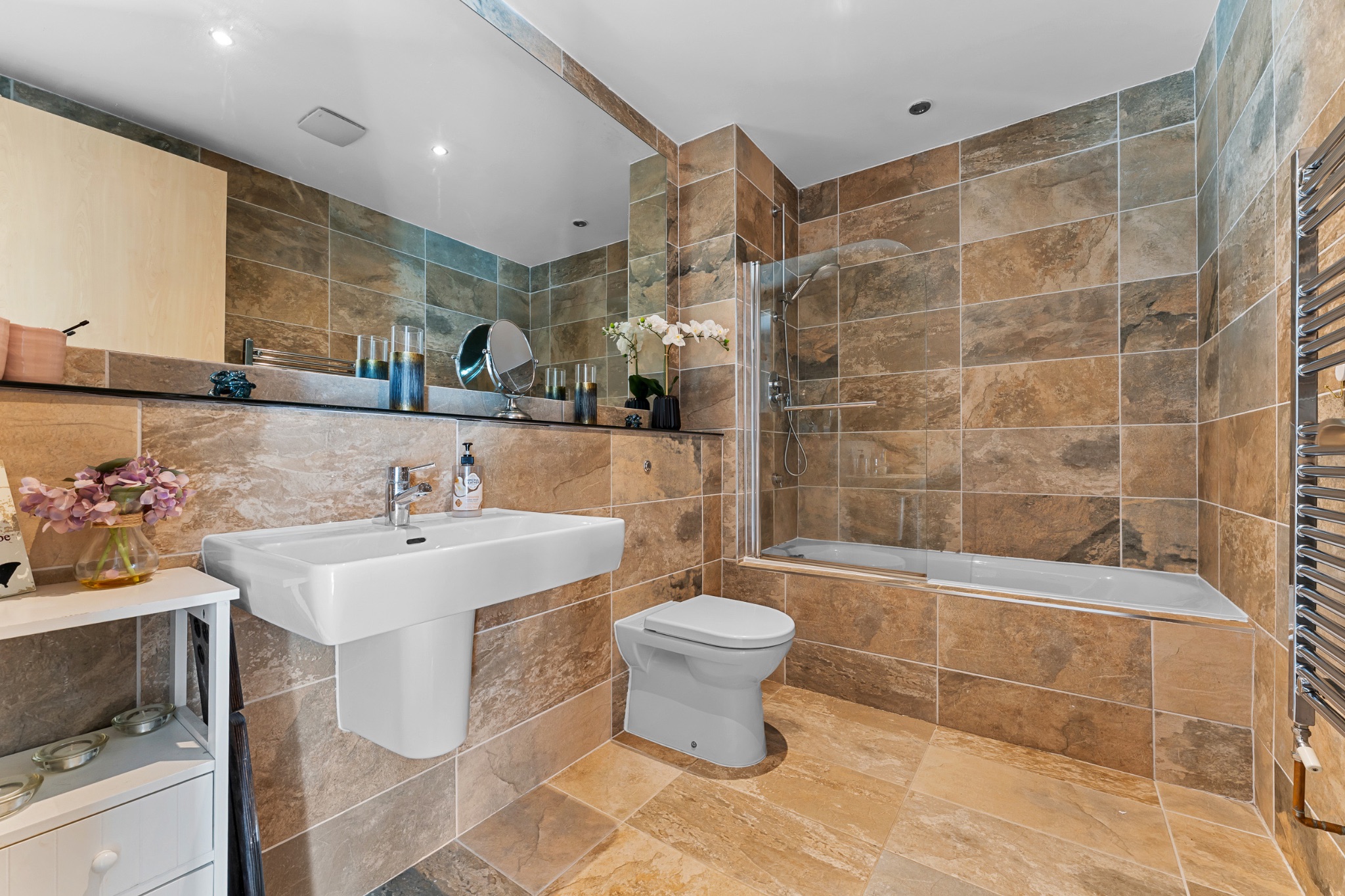 3 bedroom town house SSTC in Bolton - Photograph 72.