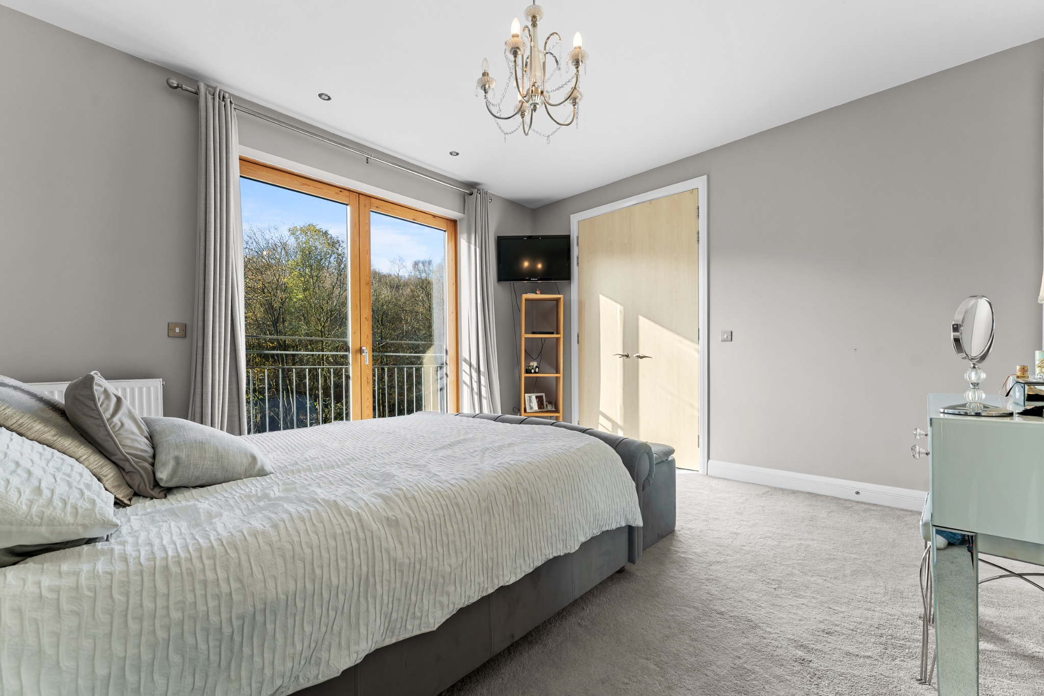3 bedroom town house SSTC in Bolton - Photograph 85.