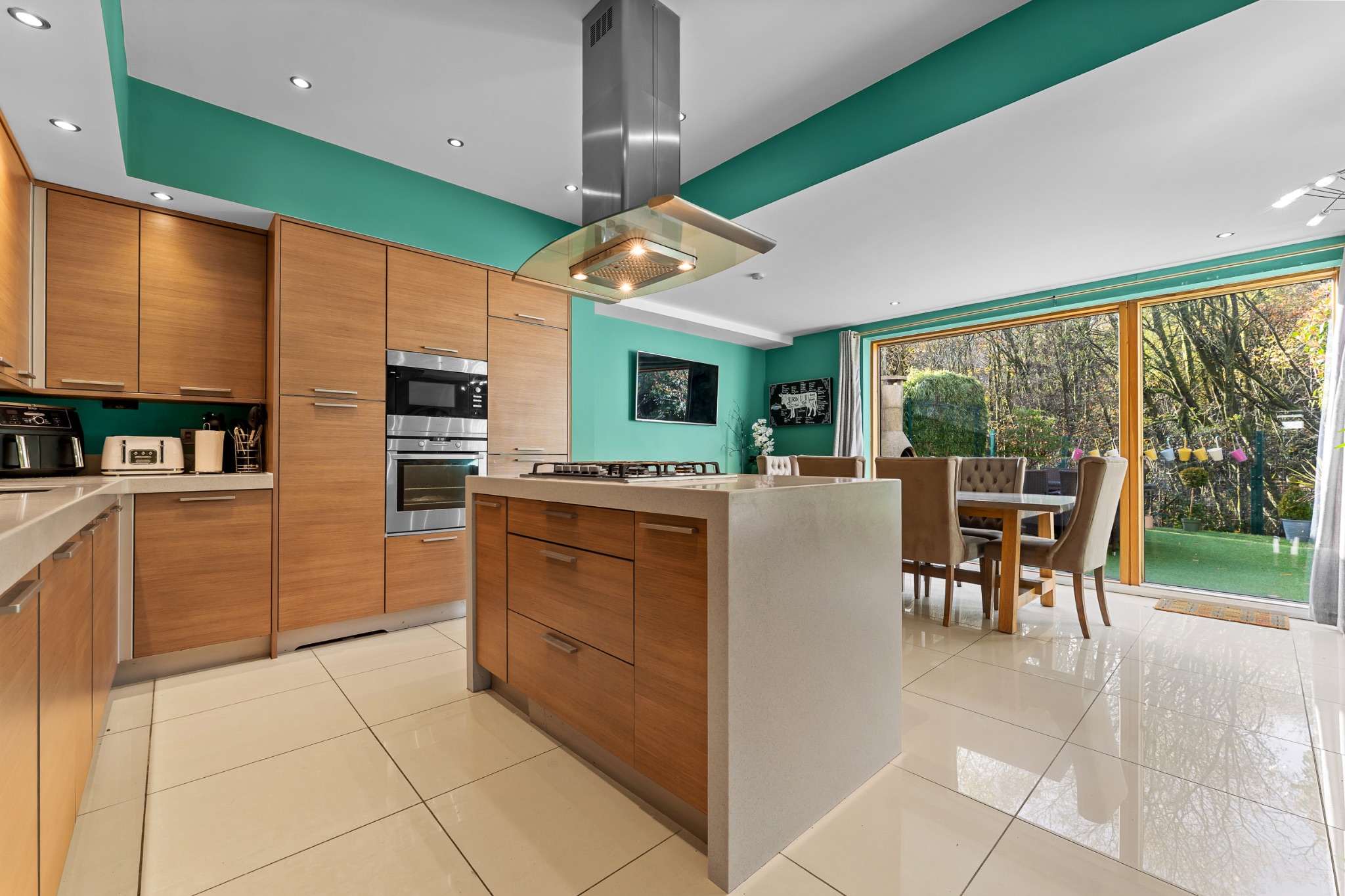 3 bedroom town house SSTC in Bolton - Photograph 60.