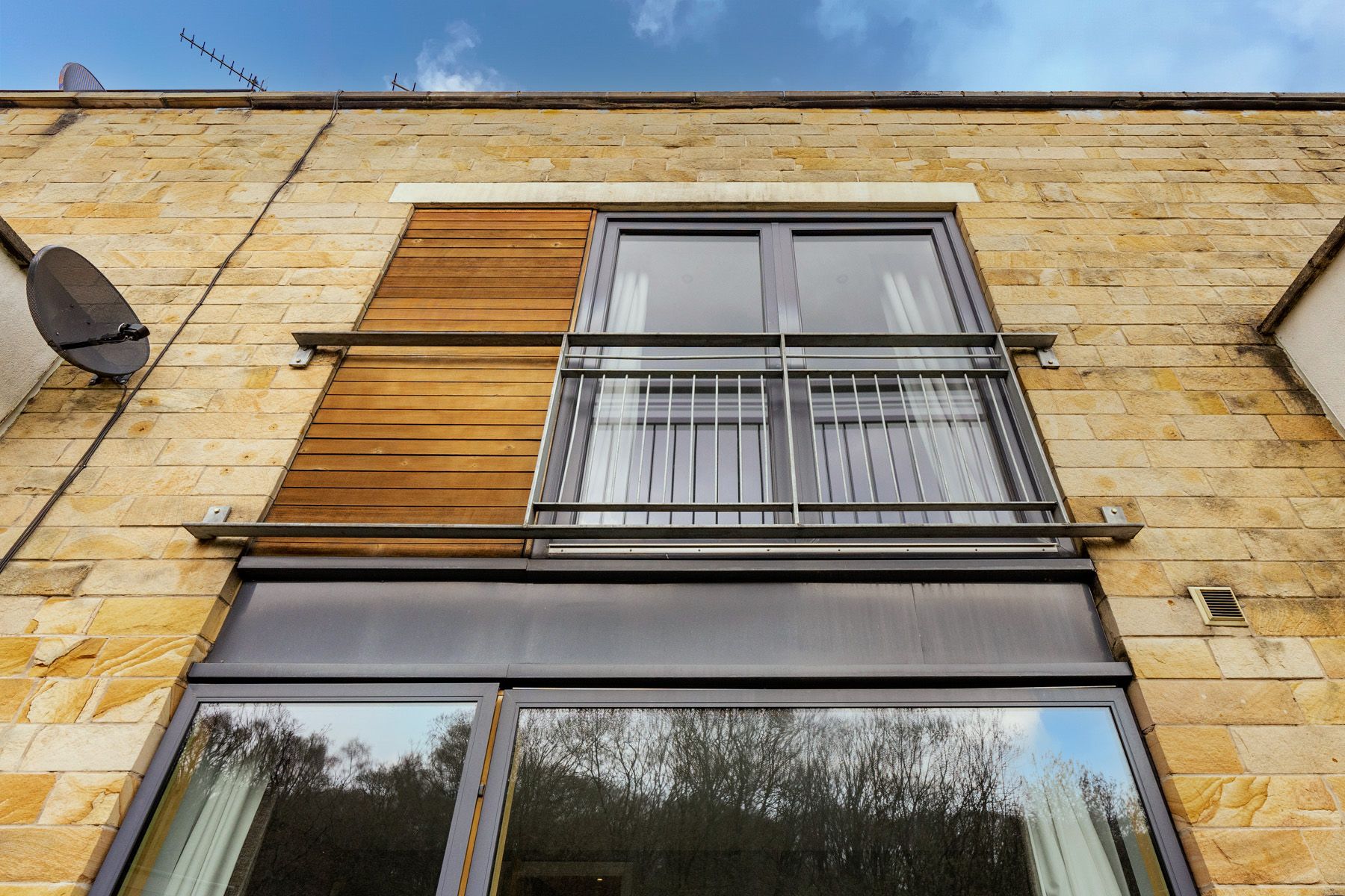 3 bedroom town house SSTC in Bolton - Photograph 61.