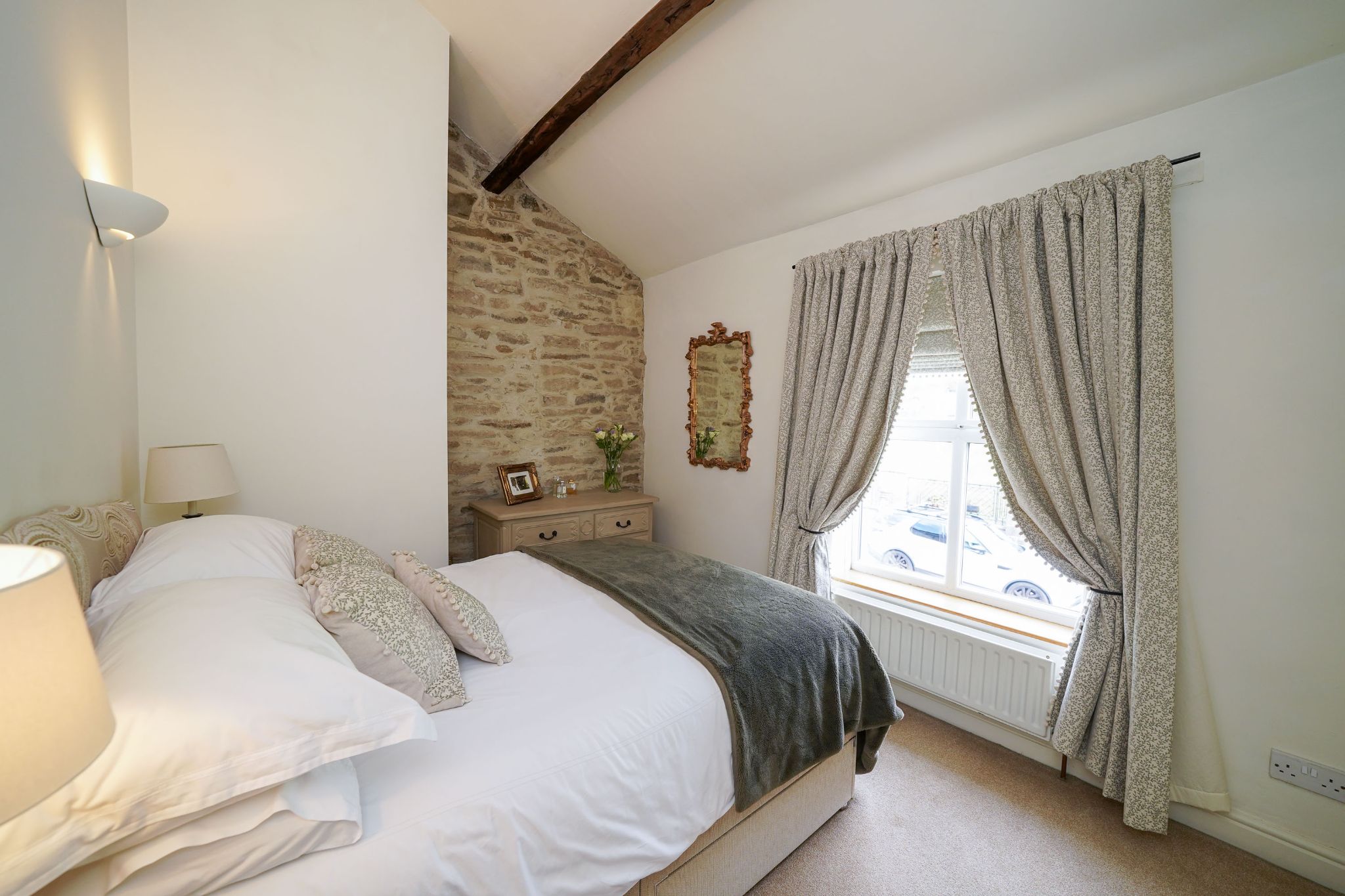 2 bedroom mid terraced house For Sale in Bolton - Photograph 38.