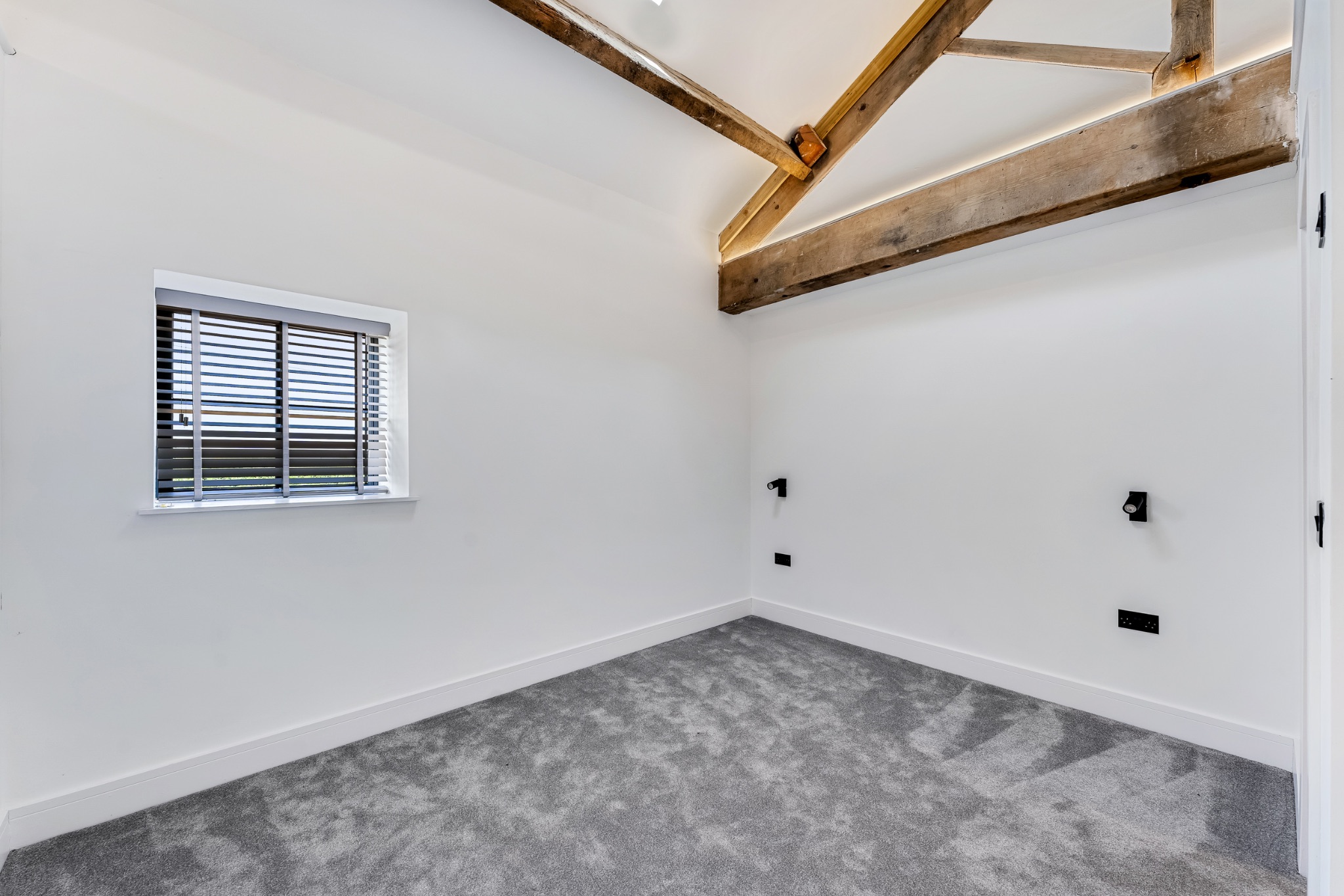 4 bedroom semi-detached house For Sale in Bolton - Photograph 56.