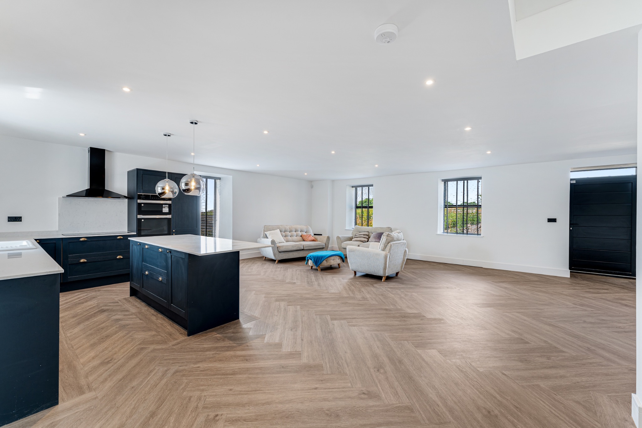 4 bedroom semi-detached house For Sale in Bolton - Photograph 37.