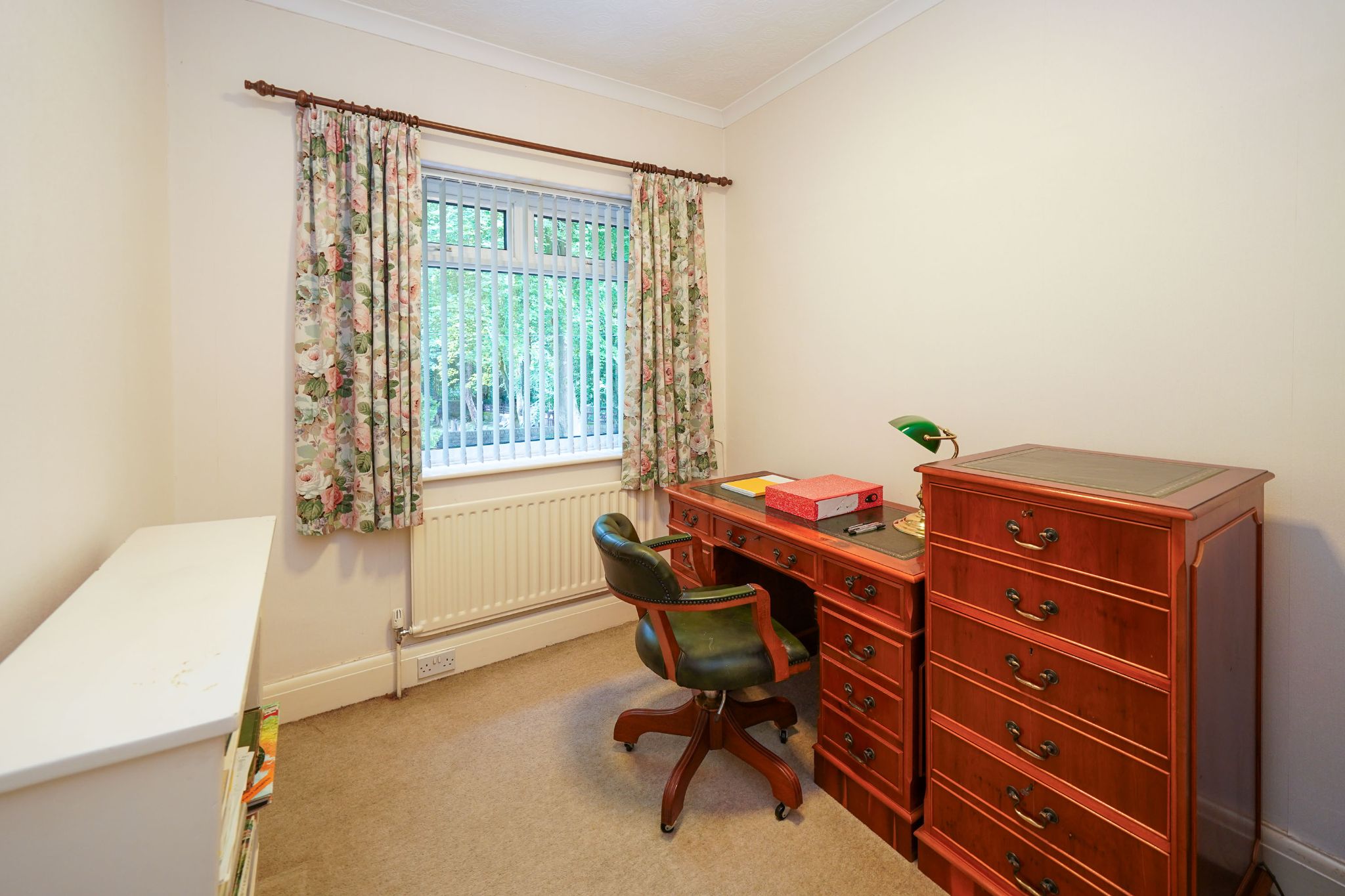 3 bedroom semi-detached house Sold in Bolton - Photograph 40.