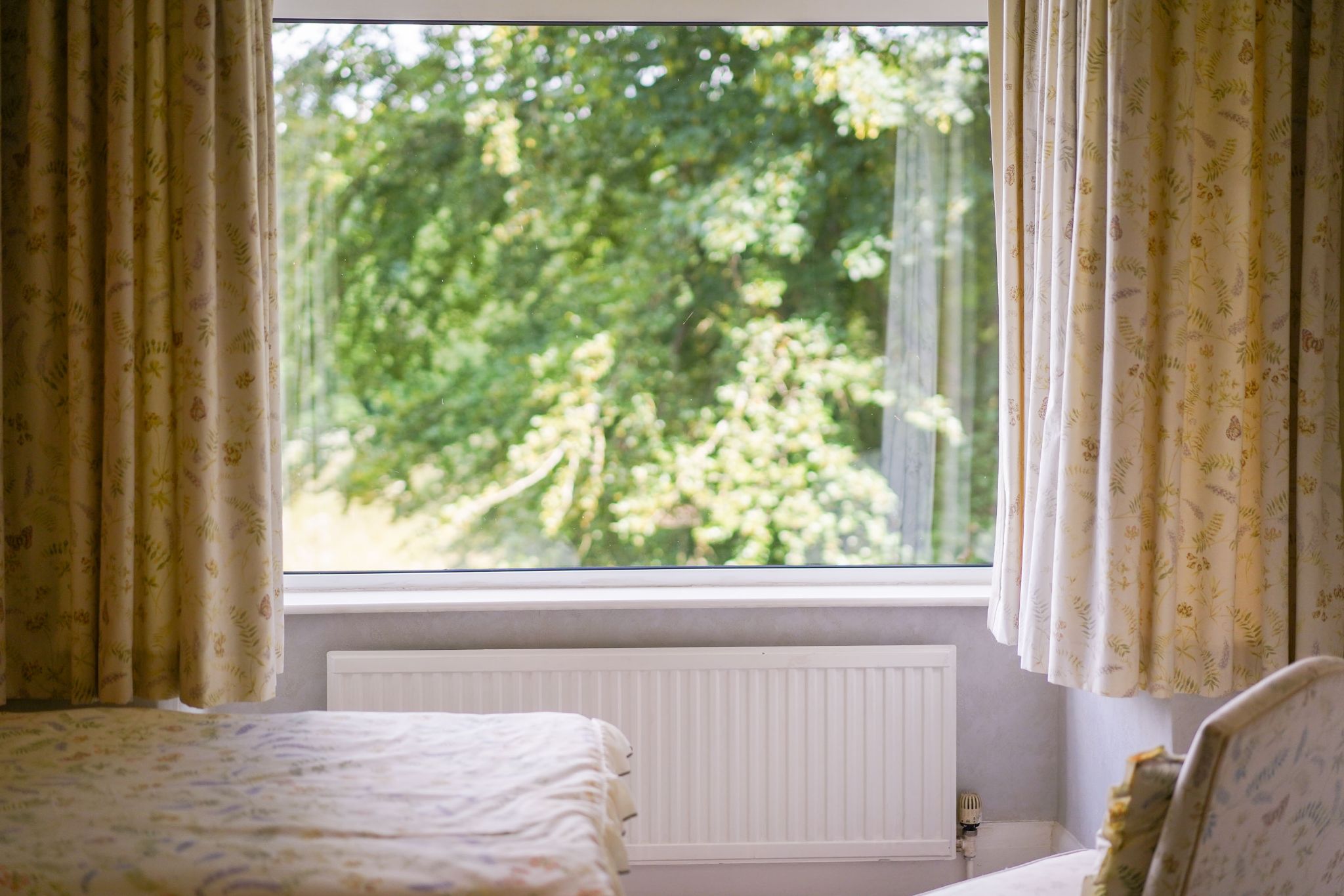 3 bedroom semi-detached house Sold in Bolton - Photograph 16.