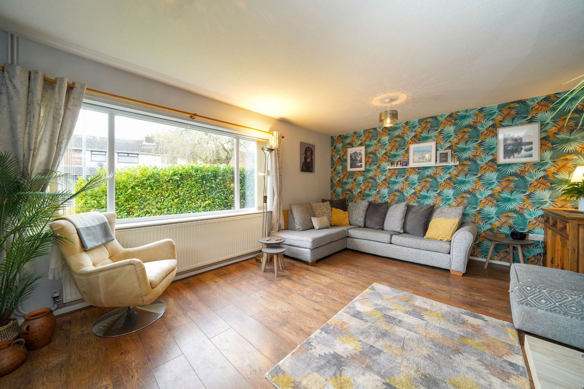 3 bedroom semi-detached house Sale Agreed in Bolton - Photograph 7.
