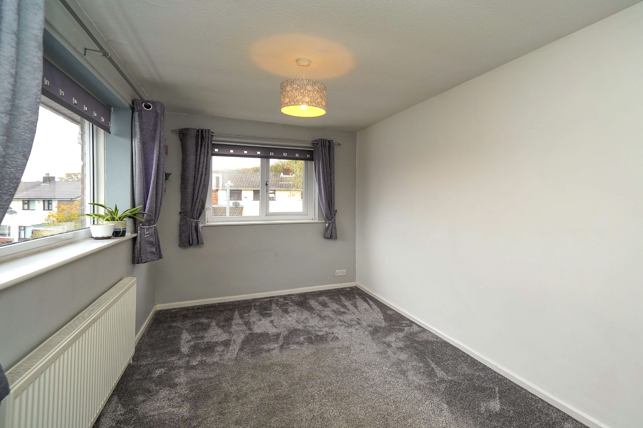 3 bedroom semi-detached house Sale Agreed in Bolton - Photograph 27.