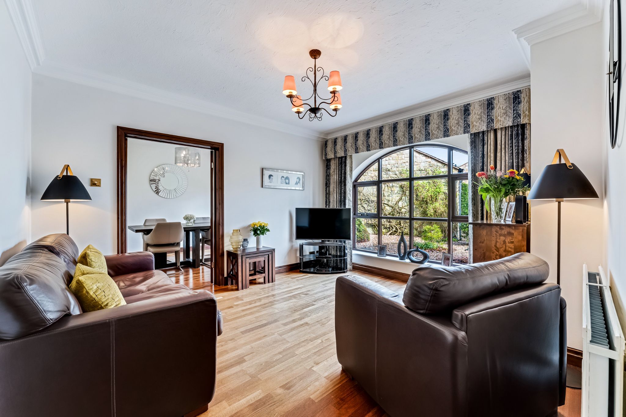 4 bedroom detached house Sale Agreed in Bolton - Photograph 19.