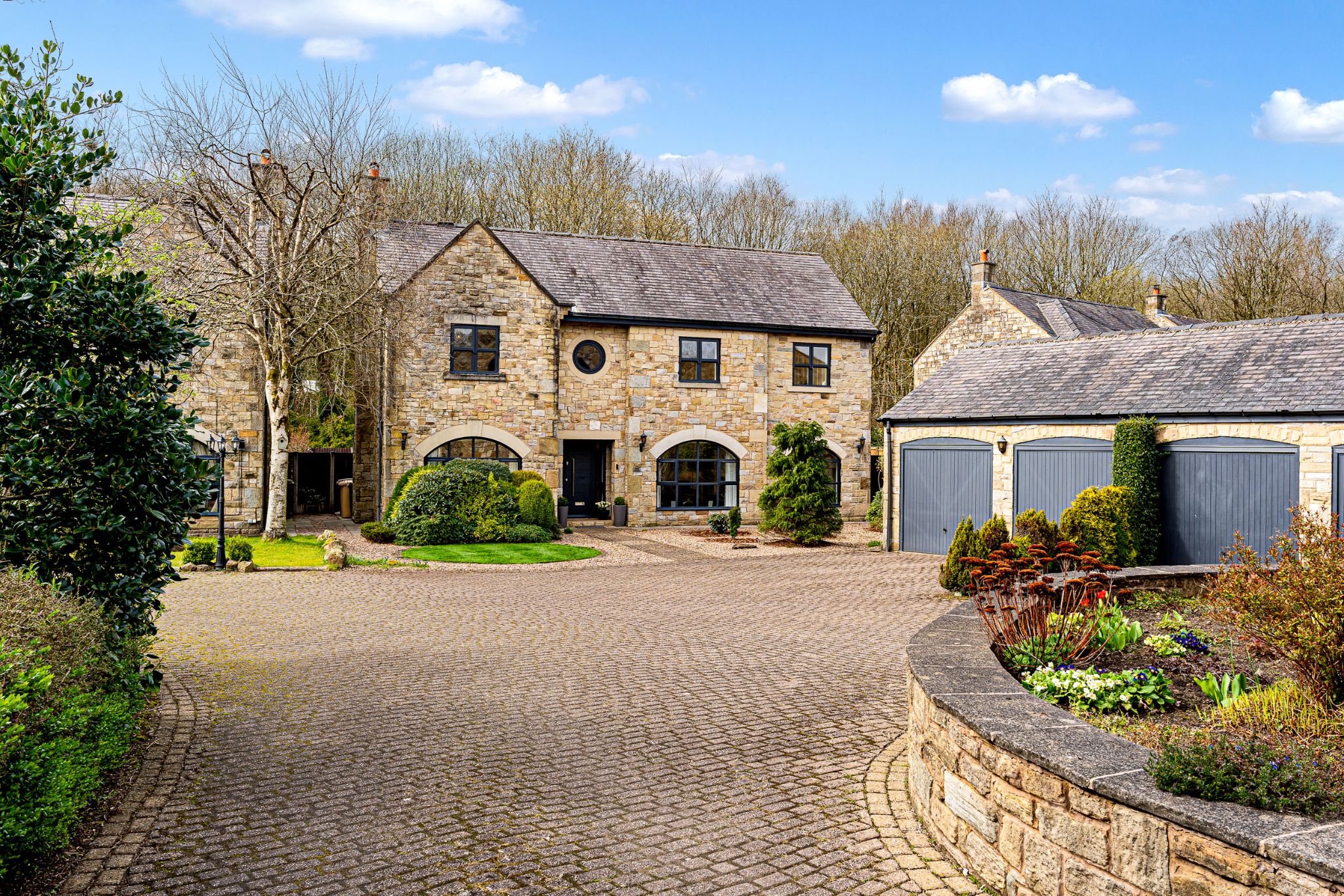 4 bedroom detached house Sale Agreed in Bolton - Photograph 73.