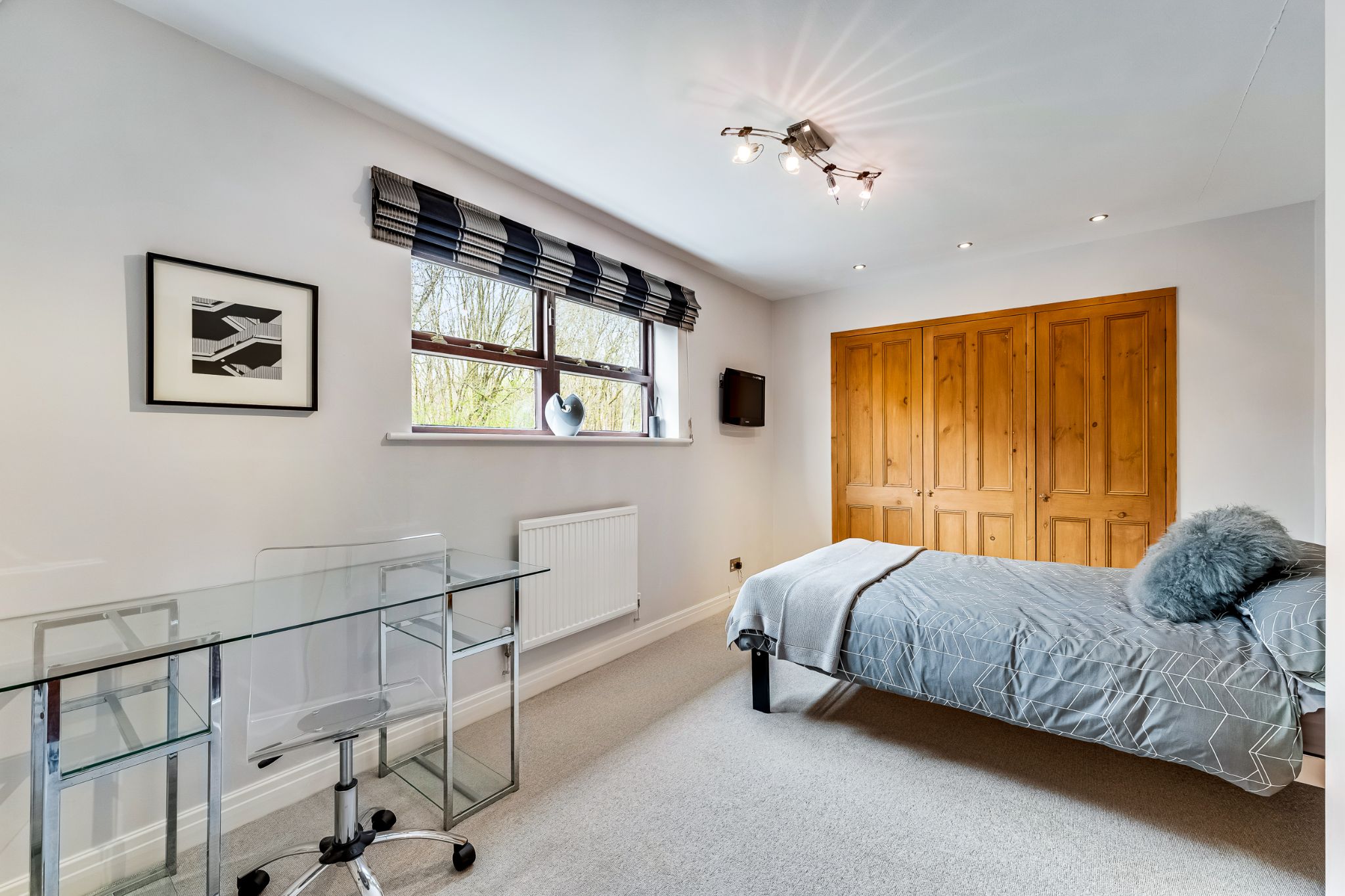 4 bedroom detached house Sale Agreed in Bolton - Photograph 87.