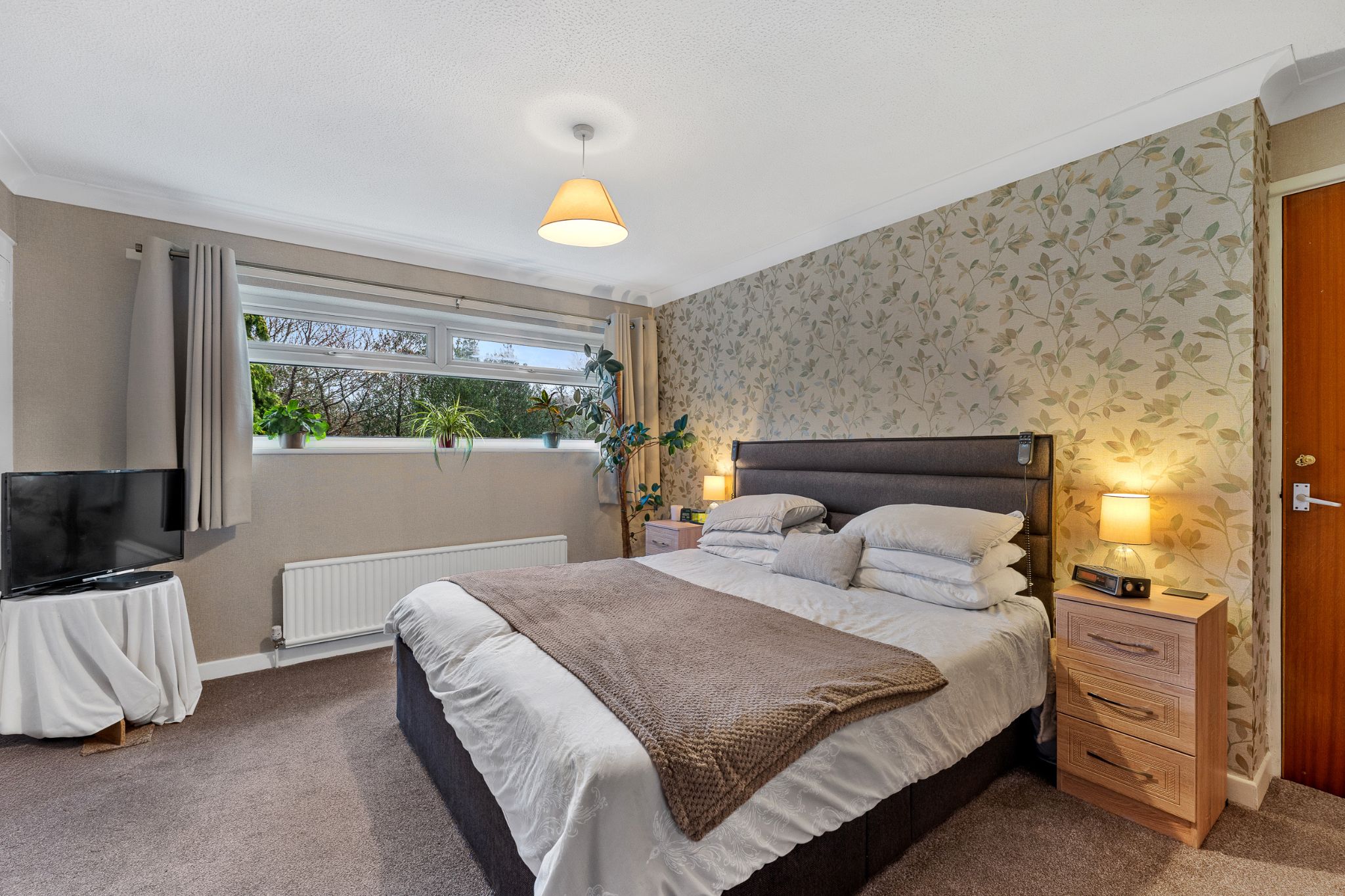4 bedroom detached house For Sale in Bolton - Photograph 20.