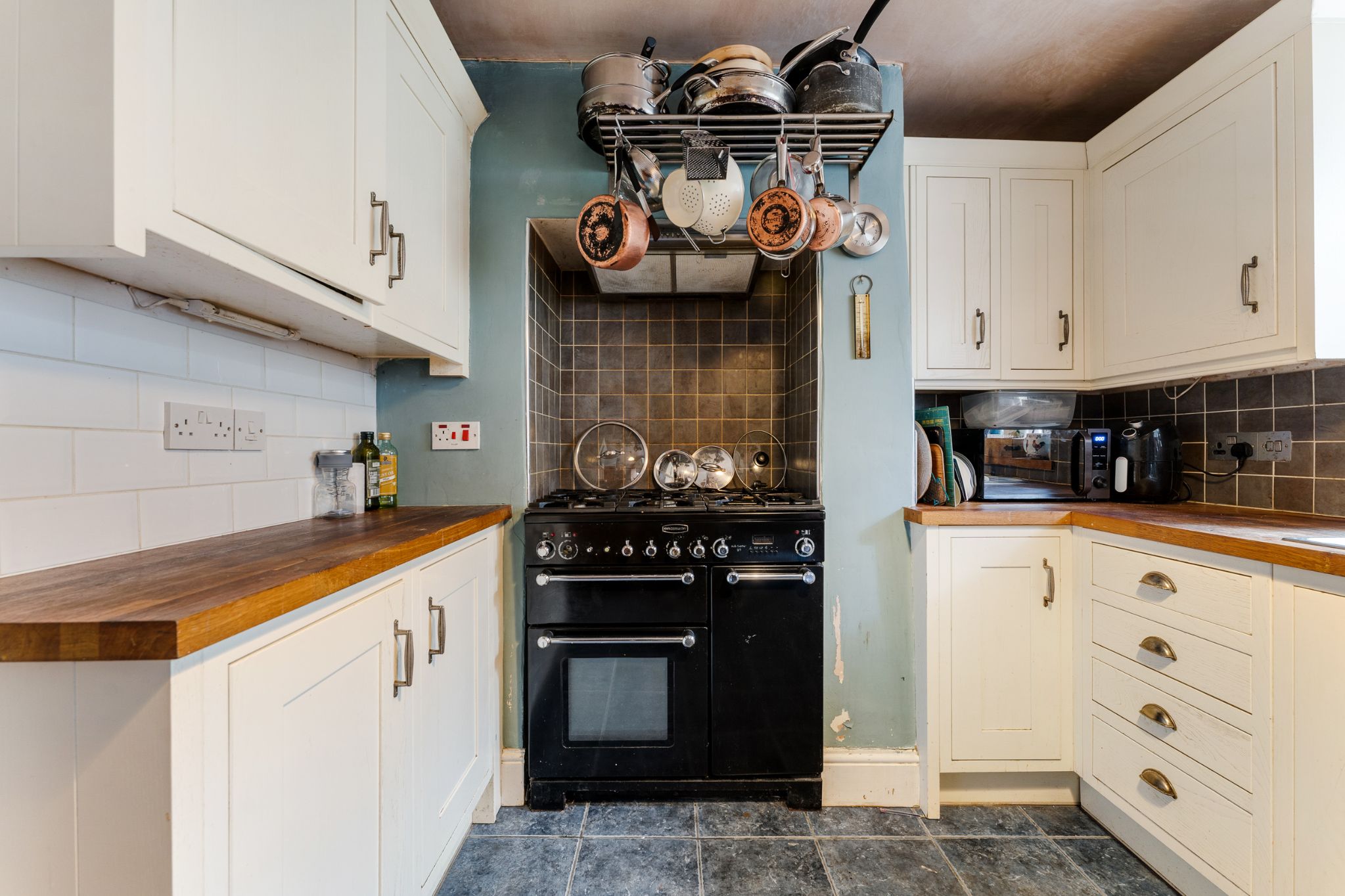3 bedroom mid terraced house For Sale in Bolton - Photograph 12.