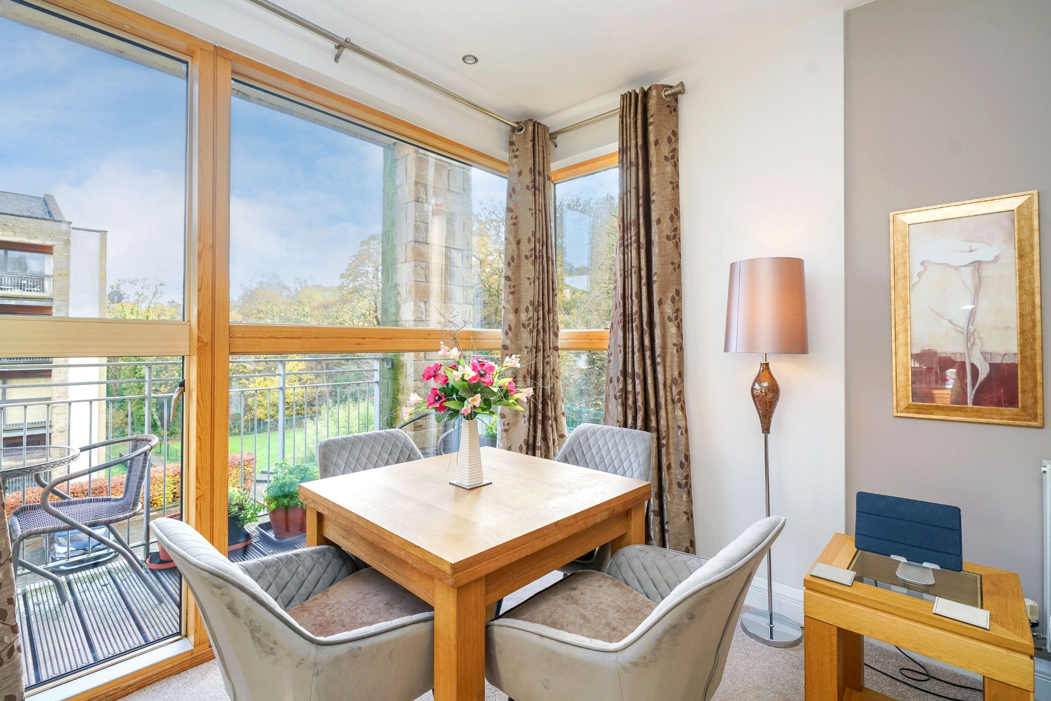 2 bedroom apartment flat/apartment For Sale in Bolton - Photograph 8.