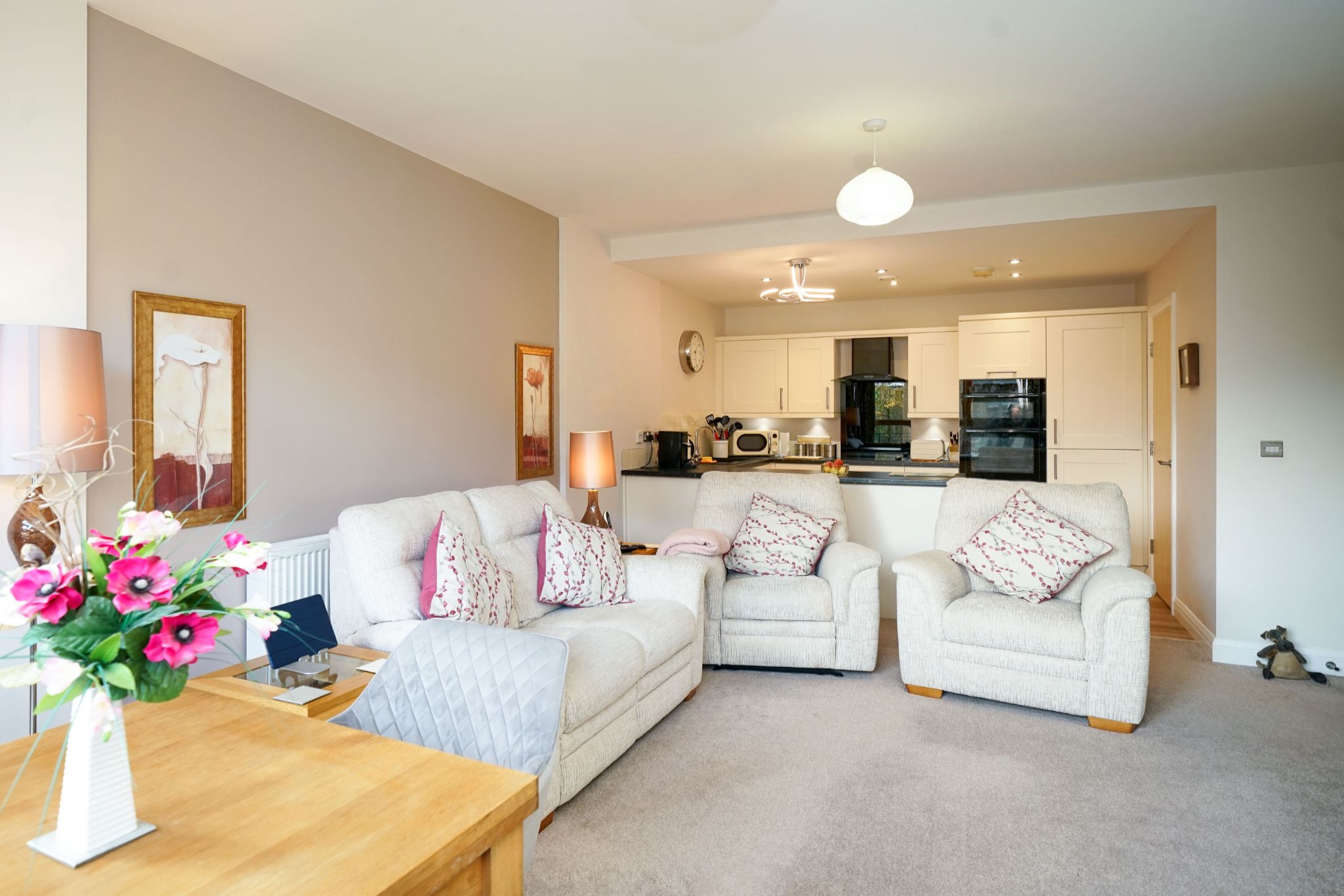 2 bedroom apartment flat/apartment For Sale in Bolton - Photograph 10.