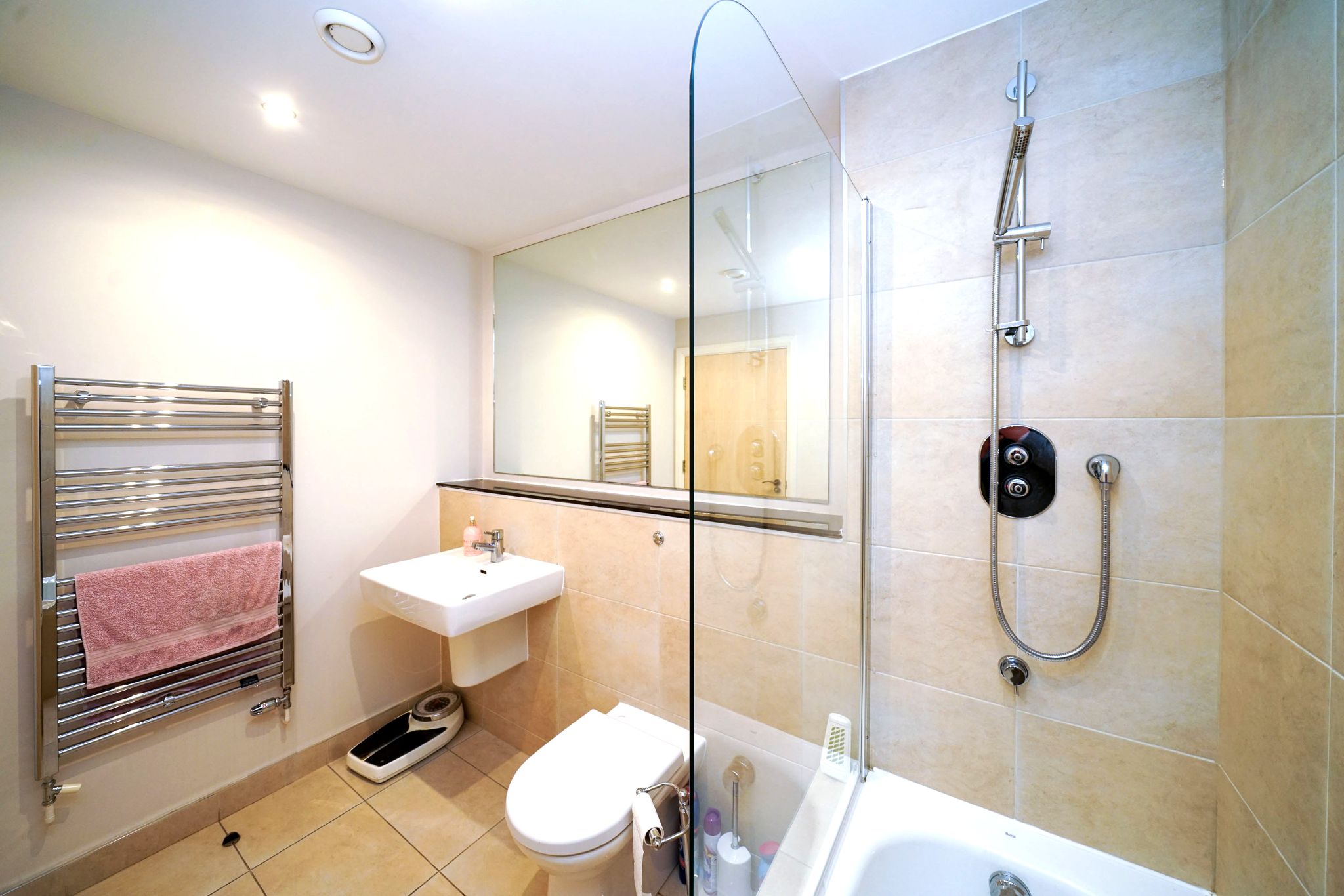 2 bedroom apartment flat/apartment For Sale in Bolton - Photograph 36.