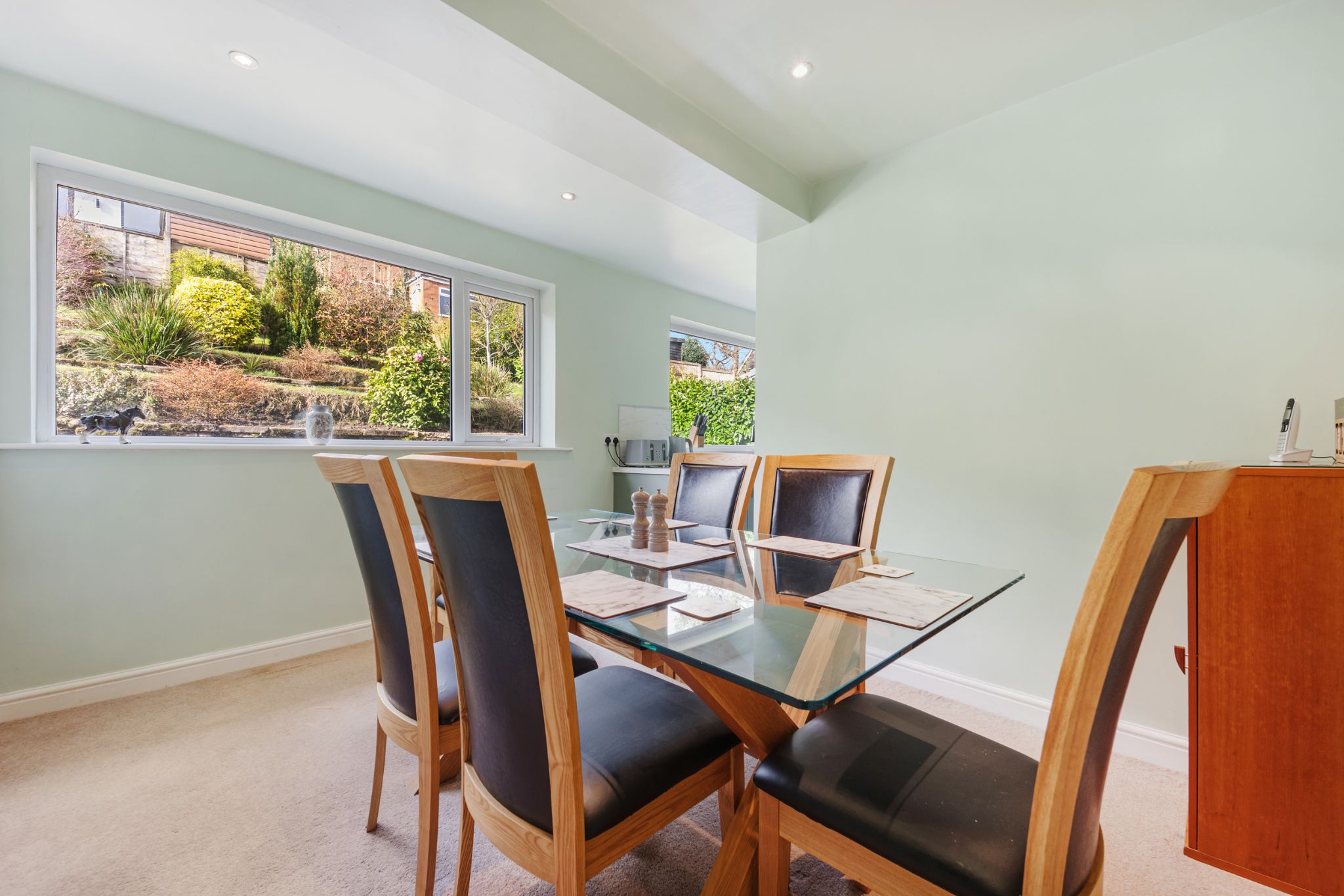 4 bedroom link detached house Sale Agreed in Bolton - Photograph 17.