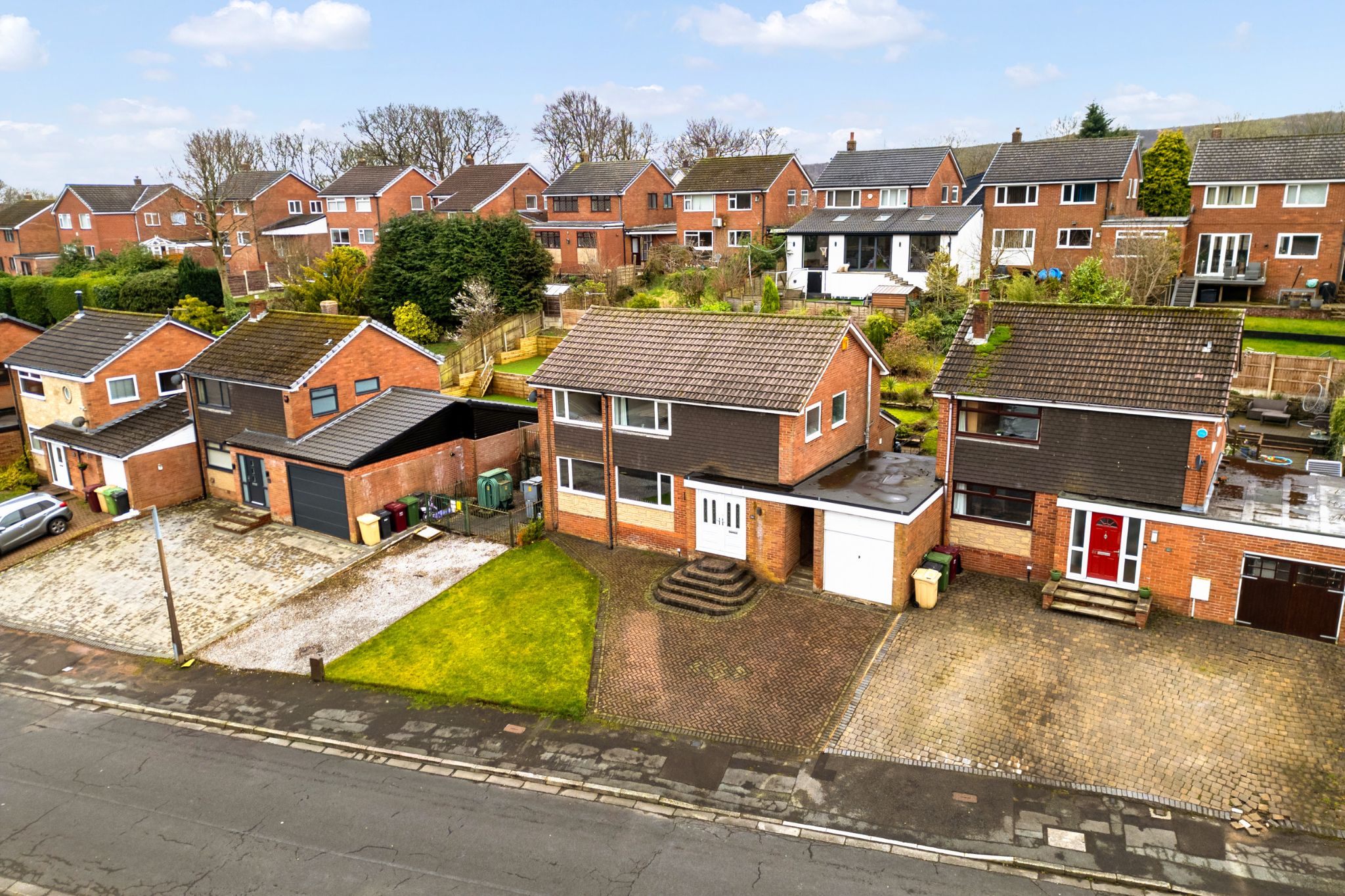 4 bedroom link detached house Sale Agreed in Bolton - Photograph 43.