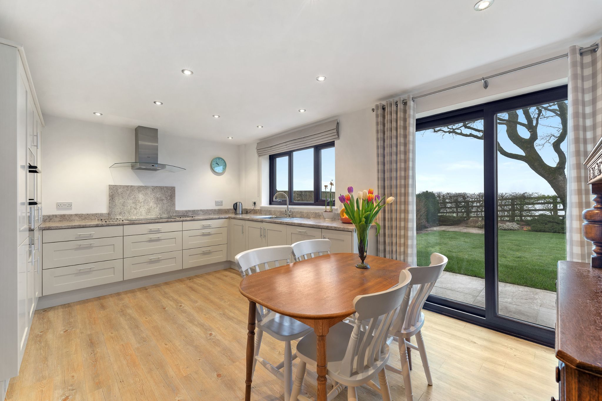 4 bedroom detached house Sale Agreed in Bolton - Photograph 14.