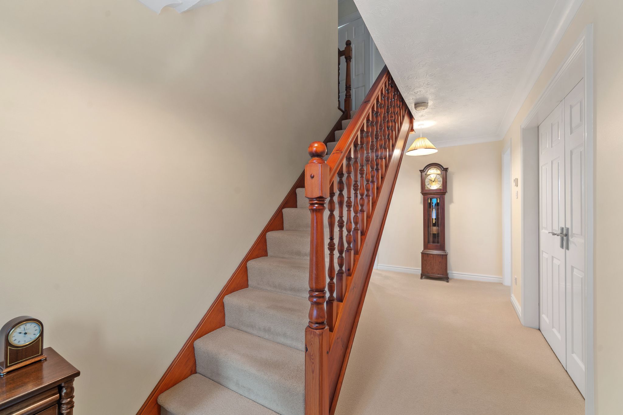 4 bedroom detached house Sale Agreed in Bolton - Photograph 5.